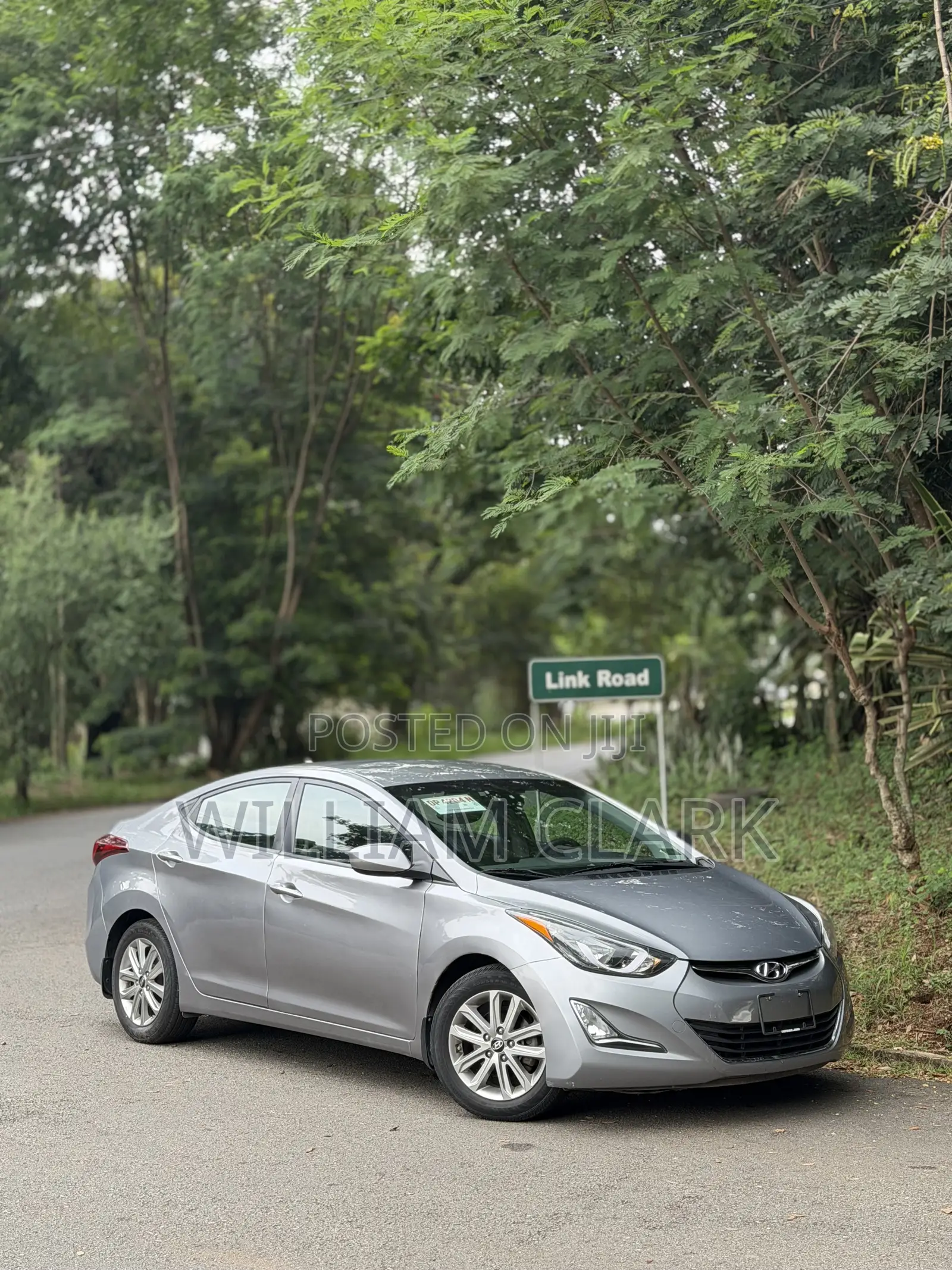 Hyundai Elantra SE Sedan FWD (1.8L 4cyl 6A) 2016 Silver