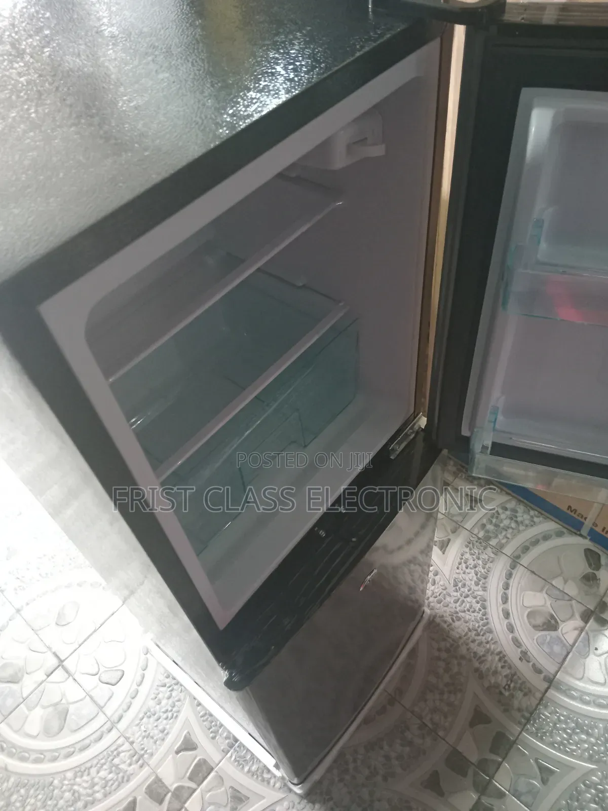 Nasco Fridge Executive Design. Fridge That Stores With Pride