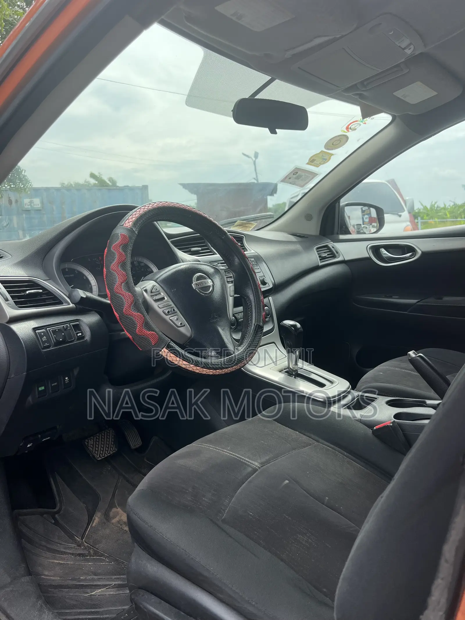 Nissan Sentra SV 4dr Sedan (1.8L 4cyl CVT) 2015 Orange