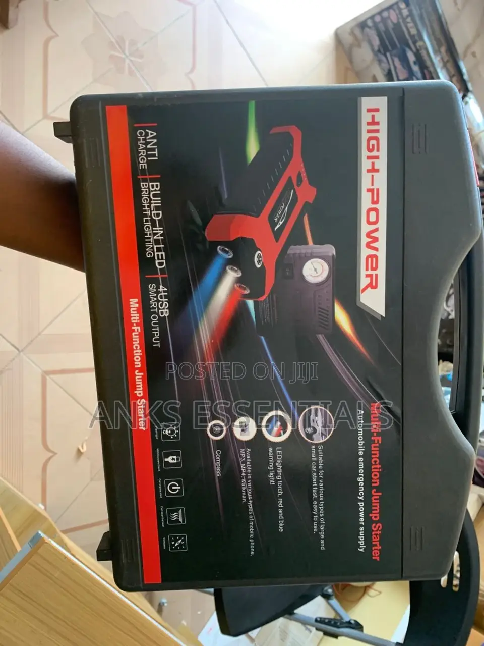 High Capacity Jump Starter With Complete Accessories