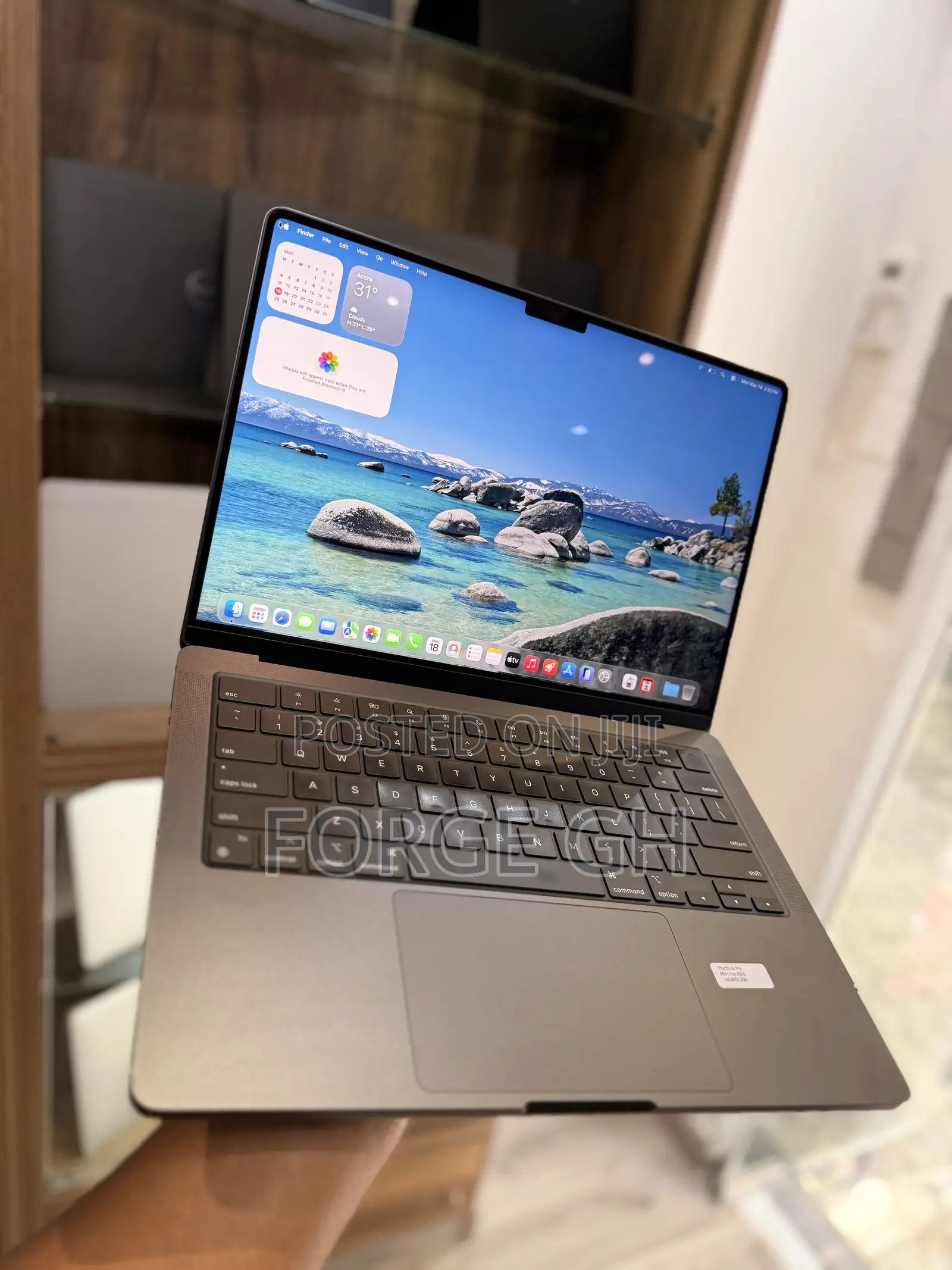 Laptop Apple MacBook Pro 2024 M4 16GB Apple M4 SSD 512GB