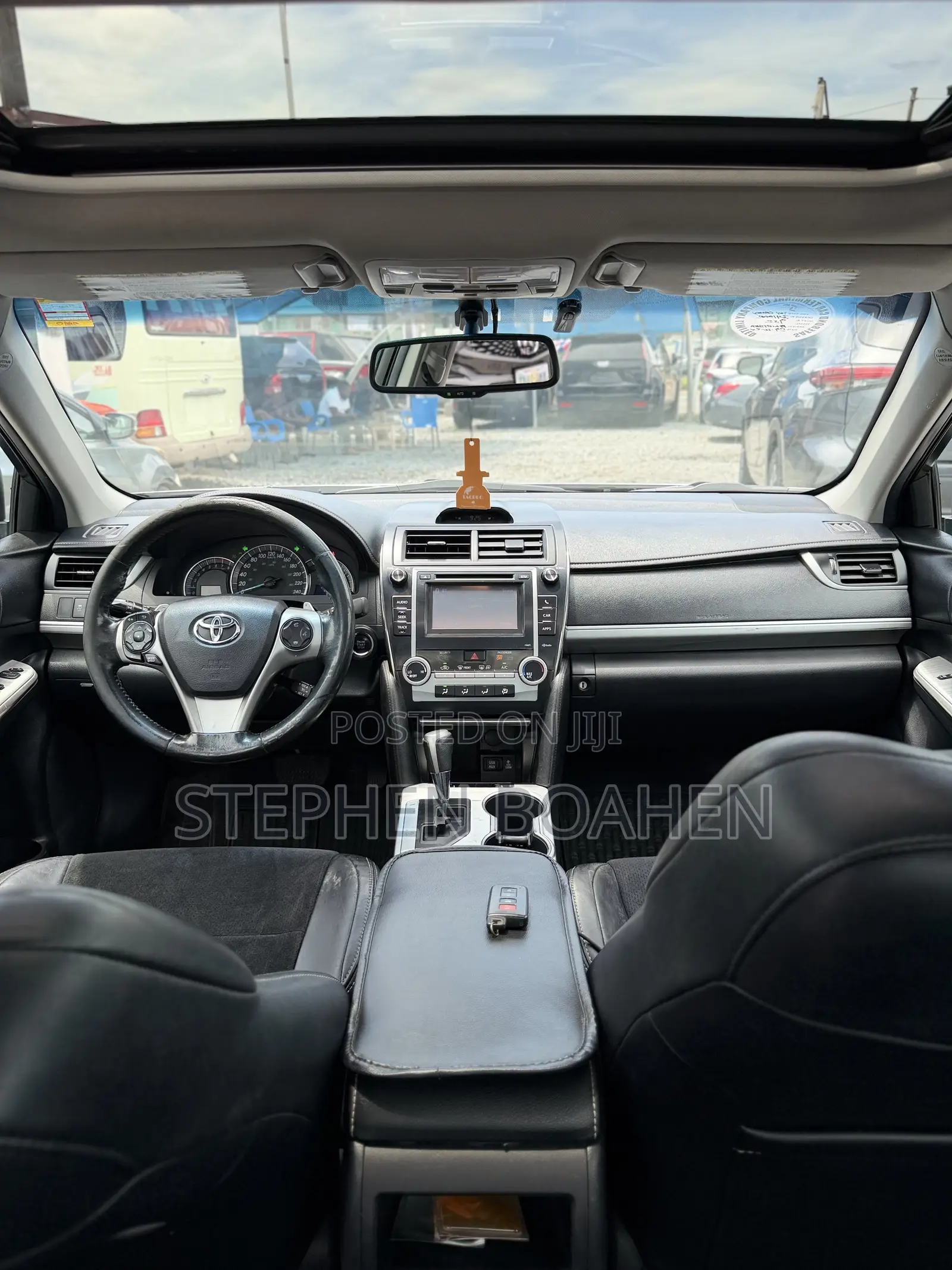 Toyota Camry 2014 Silver