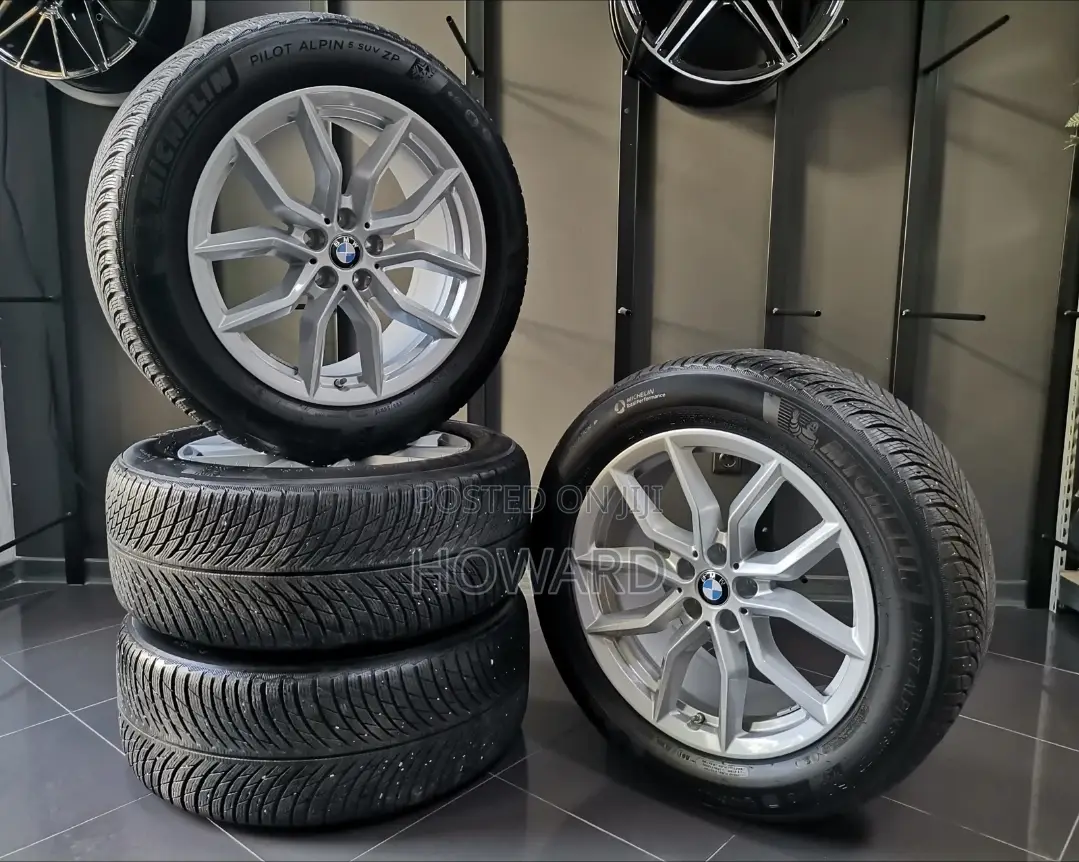 19inch BMW Alloy Rims With Tyres