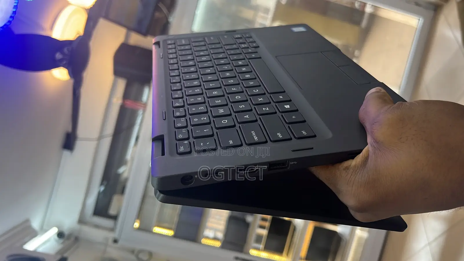 Laptop Dell Latitude 5300 8GB Intel Core i5 SSD 256GB