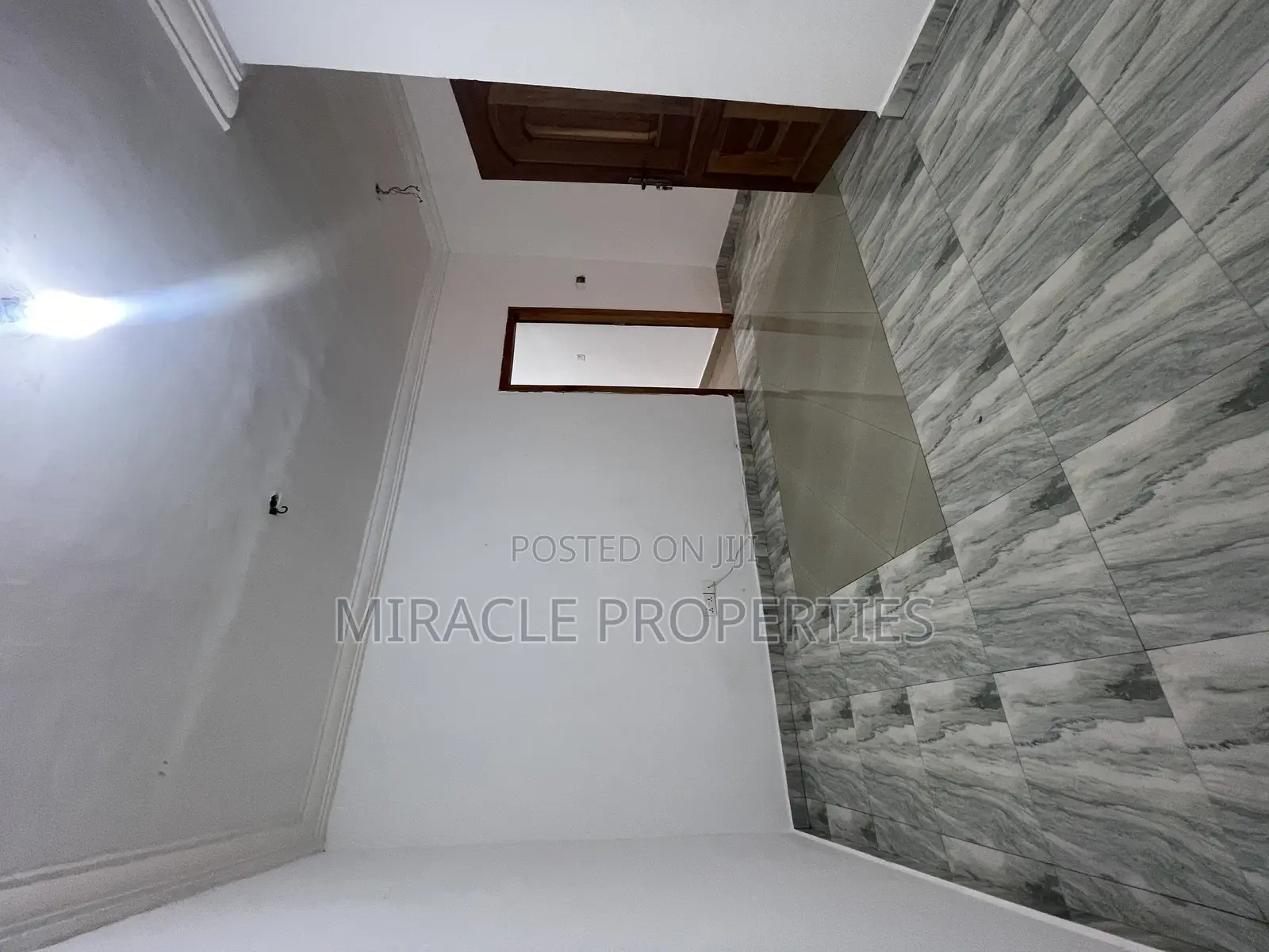1bdrm Apartment in Miracle Properties, Old Ashomang for rent