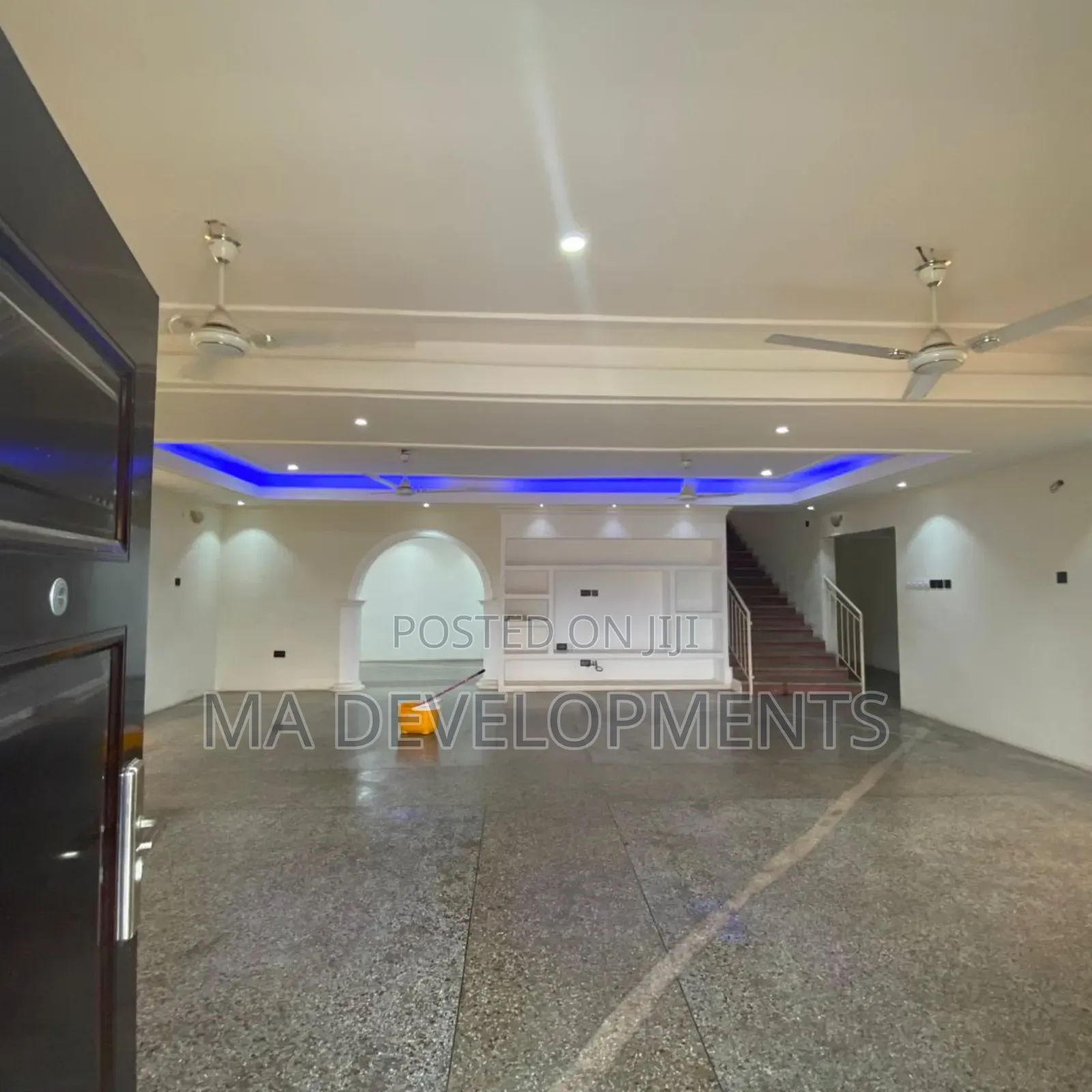 8bdrm House in Achimota Kingsby, Neoplan for rent