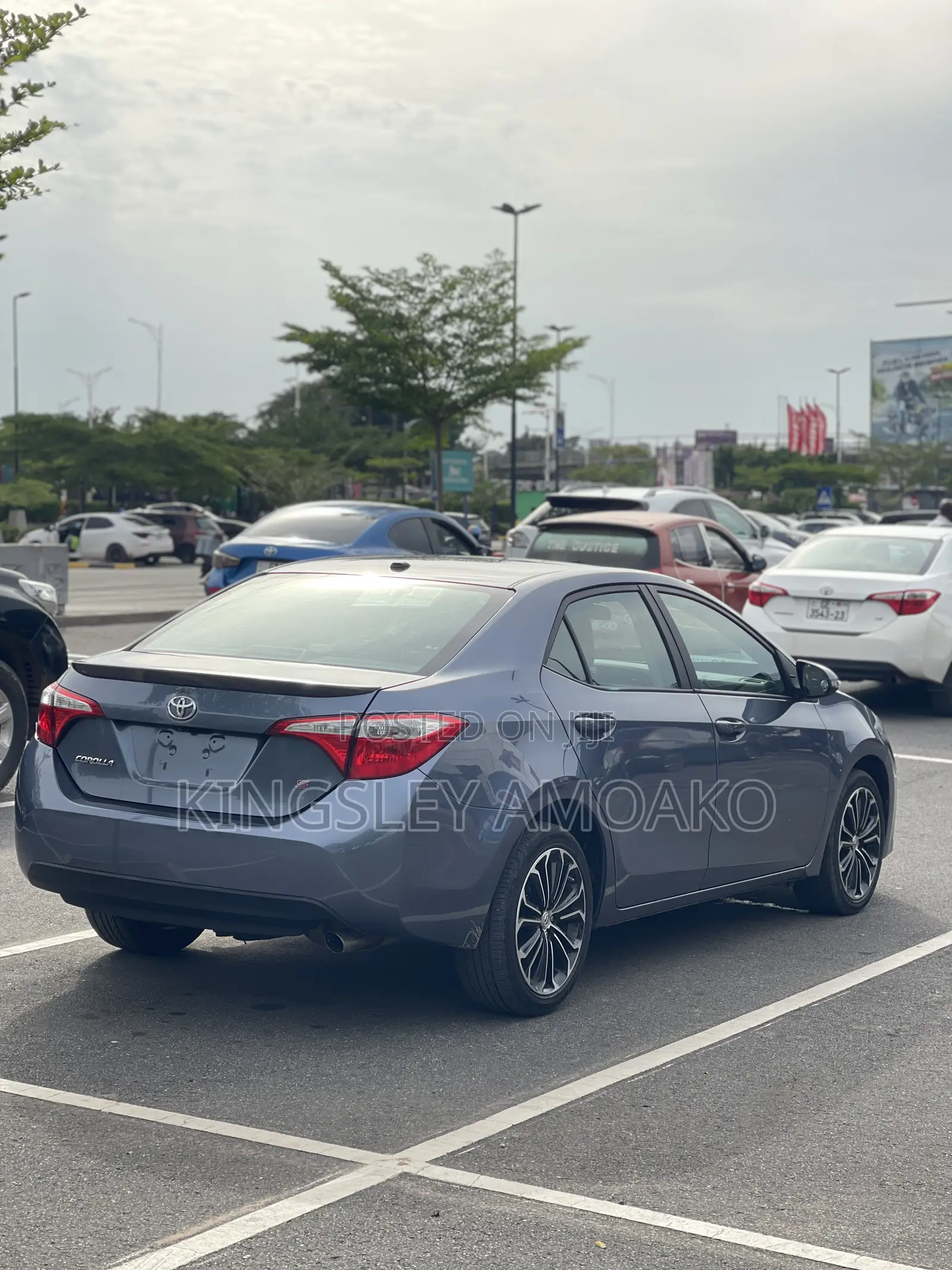Toyota Corolla S 4dr Sedan (1.8L 4cyl CVT) 2016 Gray