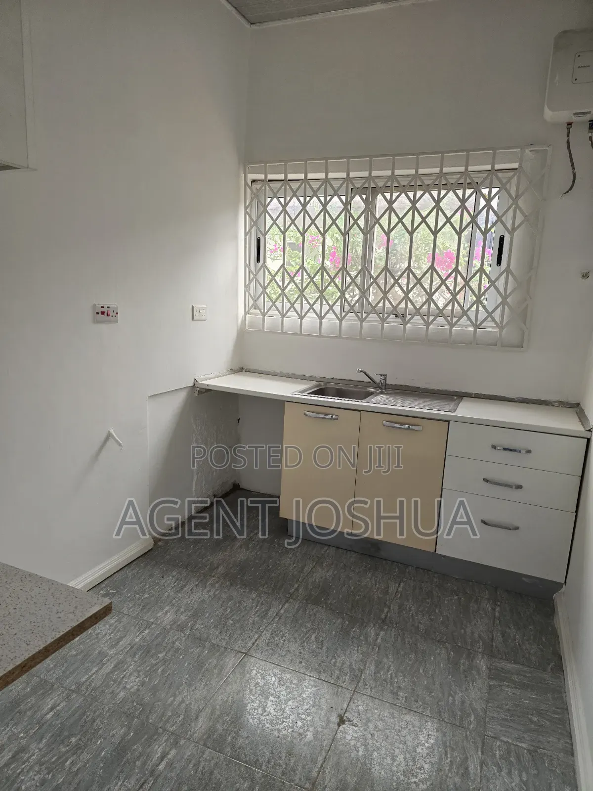 2bdrm Townhouse / Terrace in Manet Court Estate, Spintex for rent