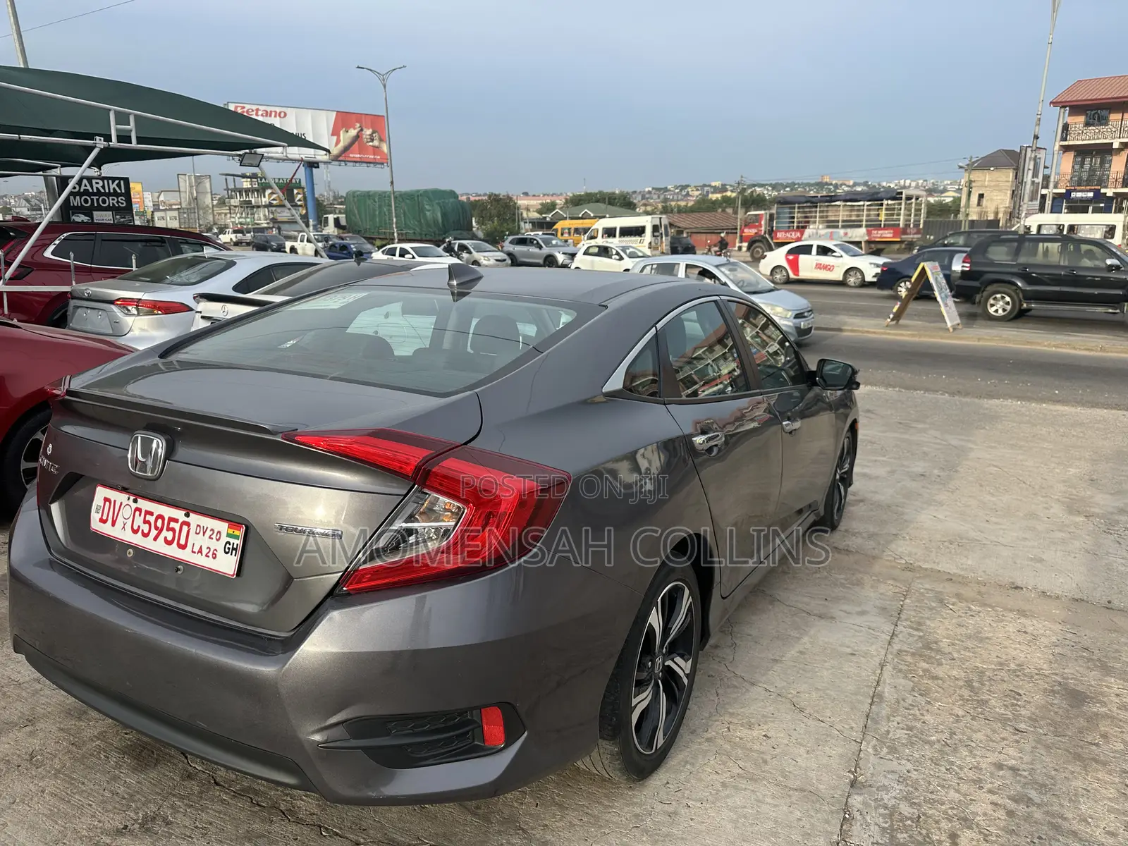 Honda Civic Touring 4dr Sedan (1.5L 4cyl) 2016 Gray