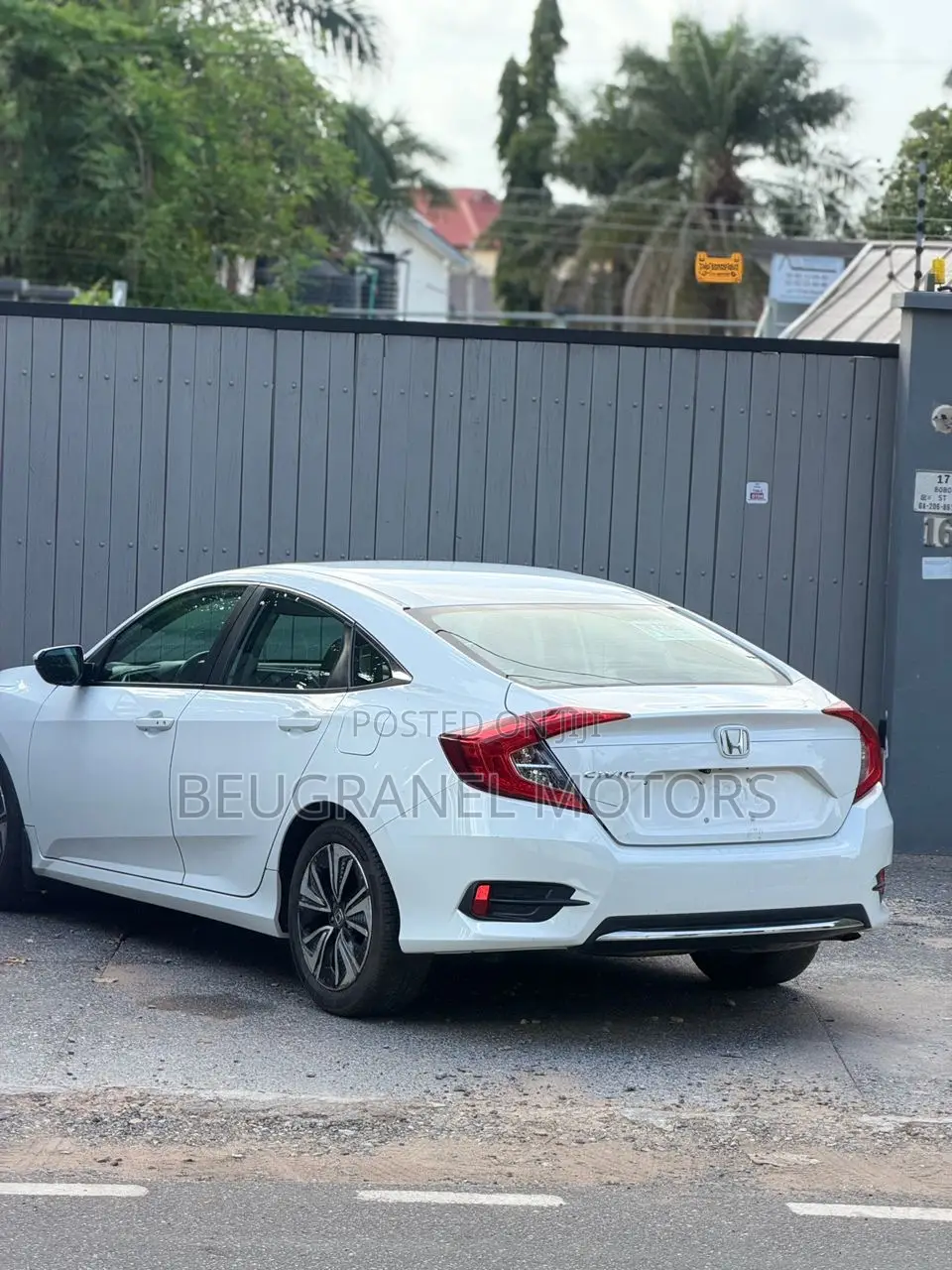 Honda Civic EX Sedan 2019 White