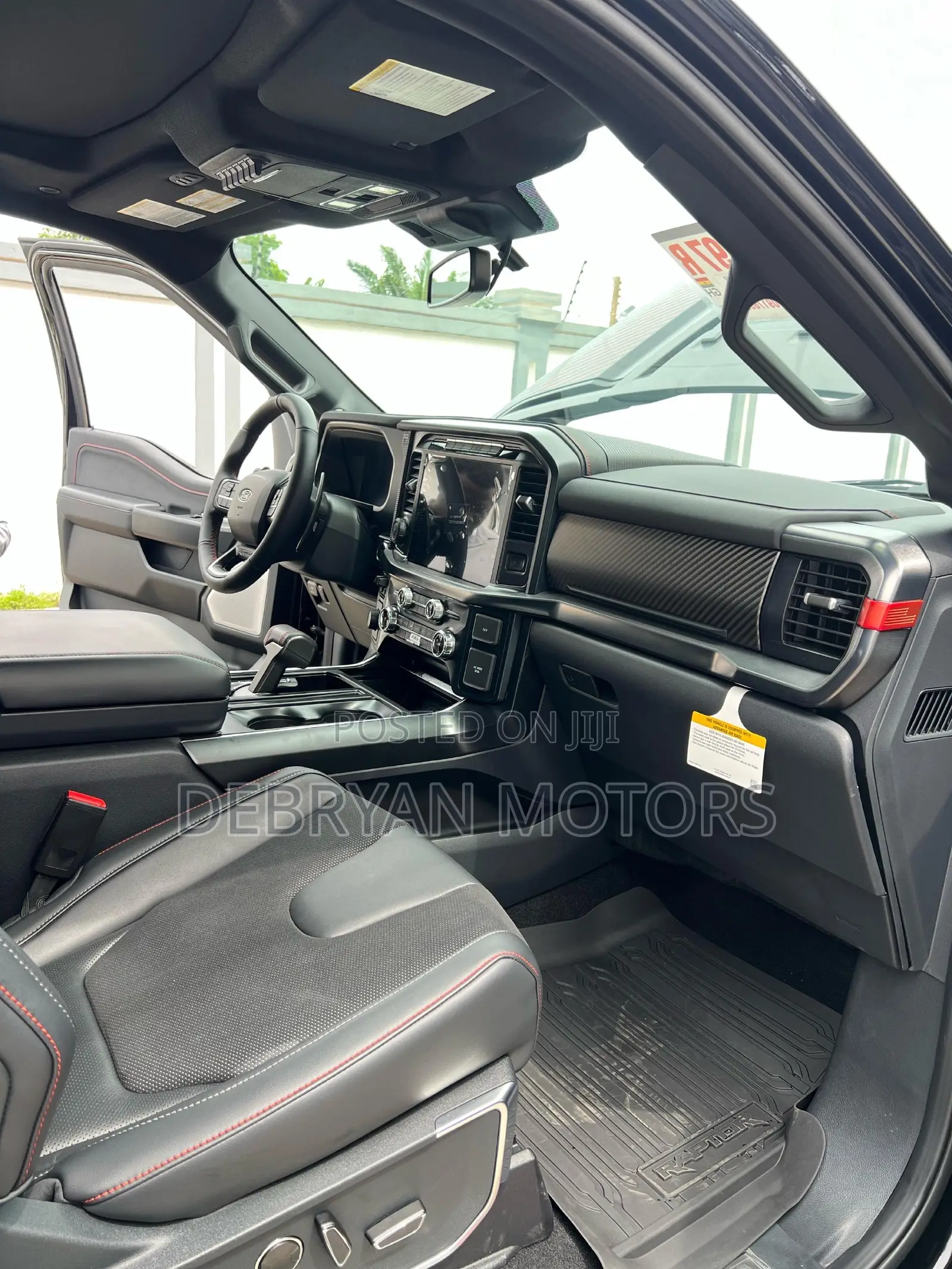 New Ford F-150 Raptor 4WD SuperCrew 5.5' Box 2025 Black