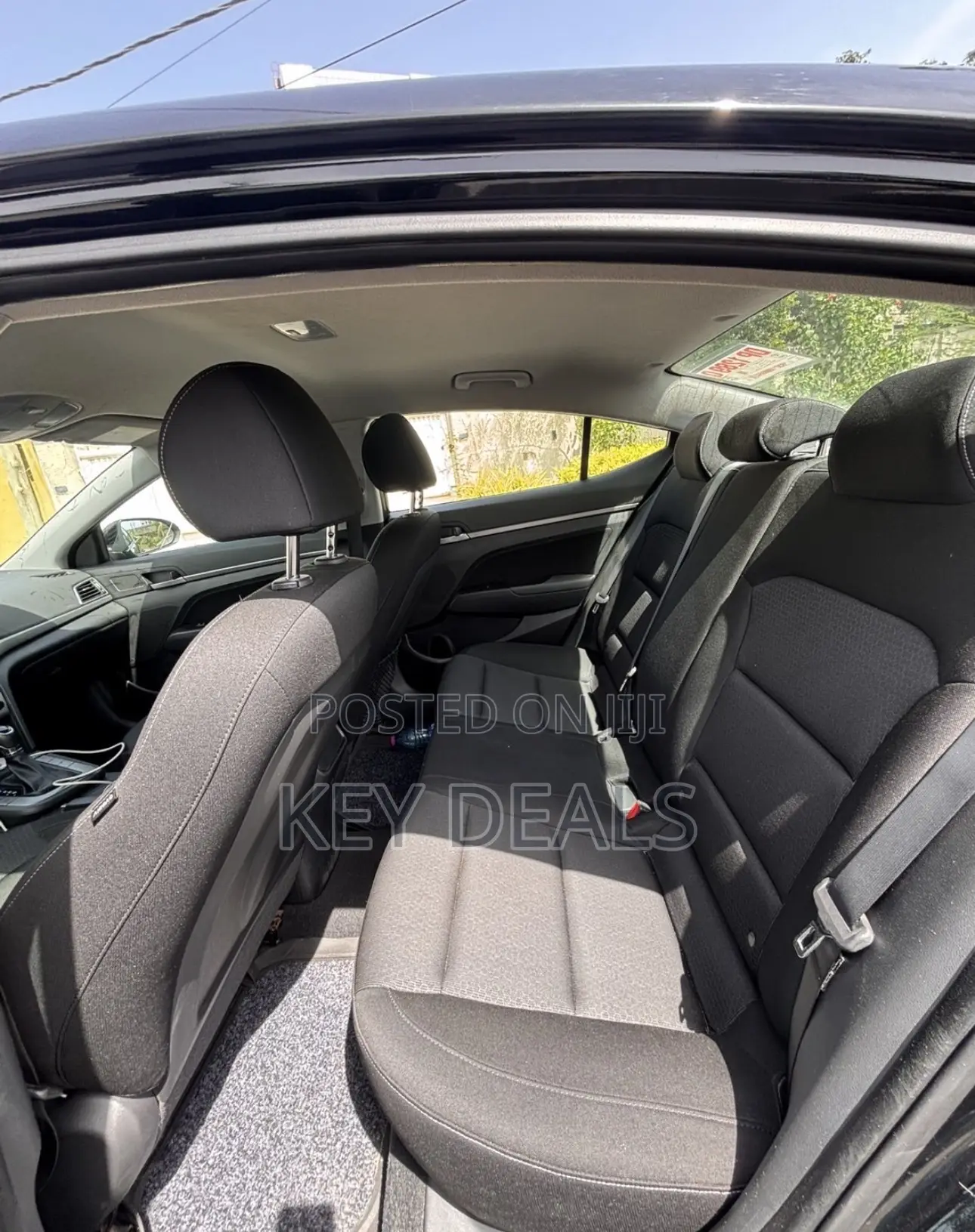 Hyundai Elantra SE Sedan FWD (2.0L 4cyl 6M) 2017 Black
