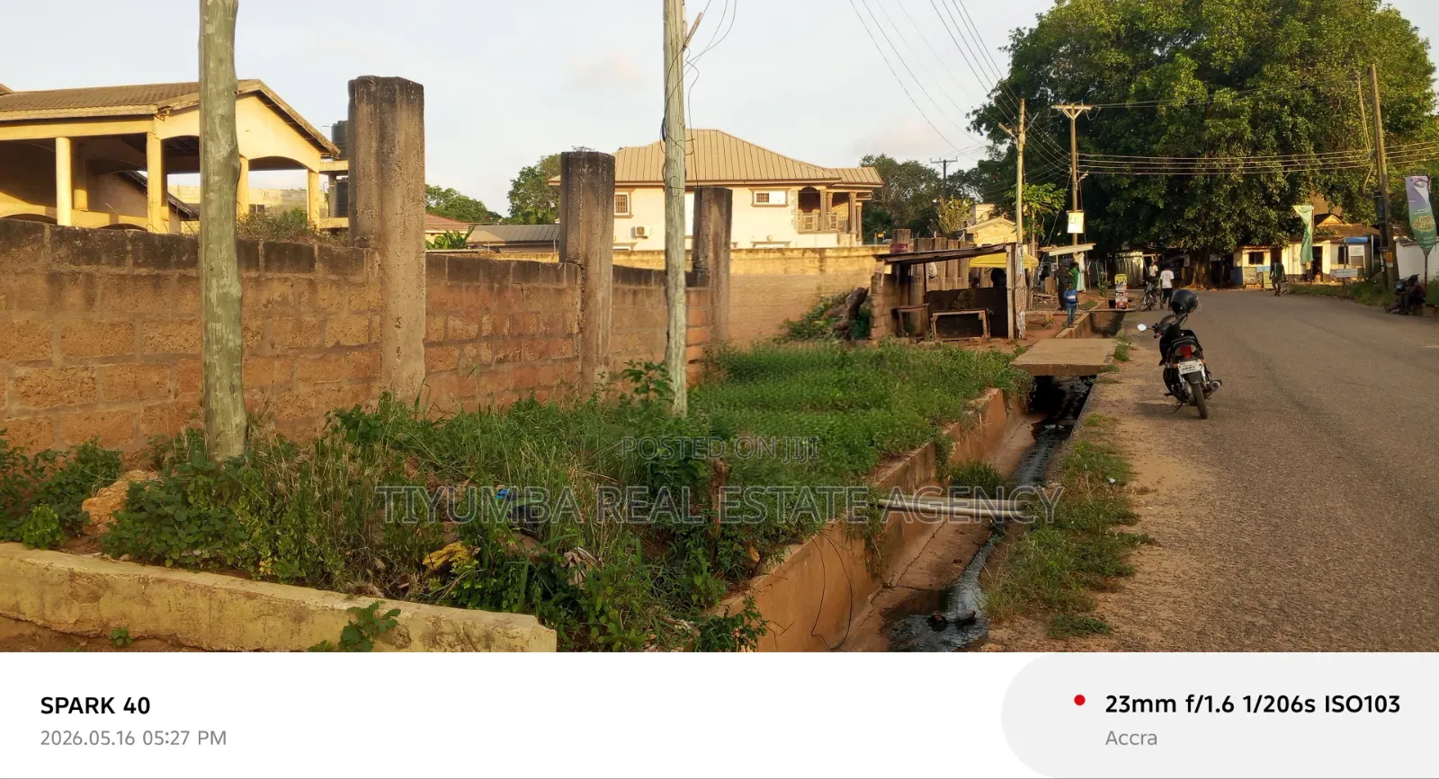 8bdrm House in Tiyumba Real Estate, School Area for sale