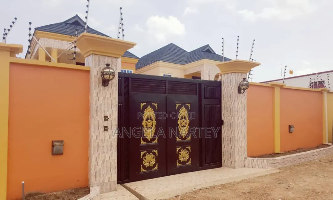 4bdrm House in East Legon Hills, Accra Metropolitan for sale