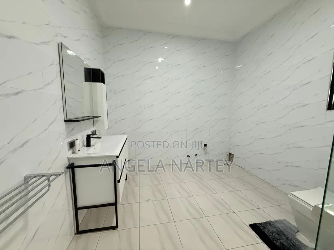 4bdrm House in East Legon Hills, Accra Metropolitan for sale