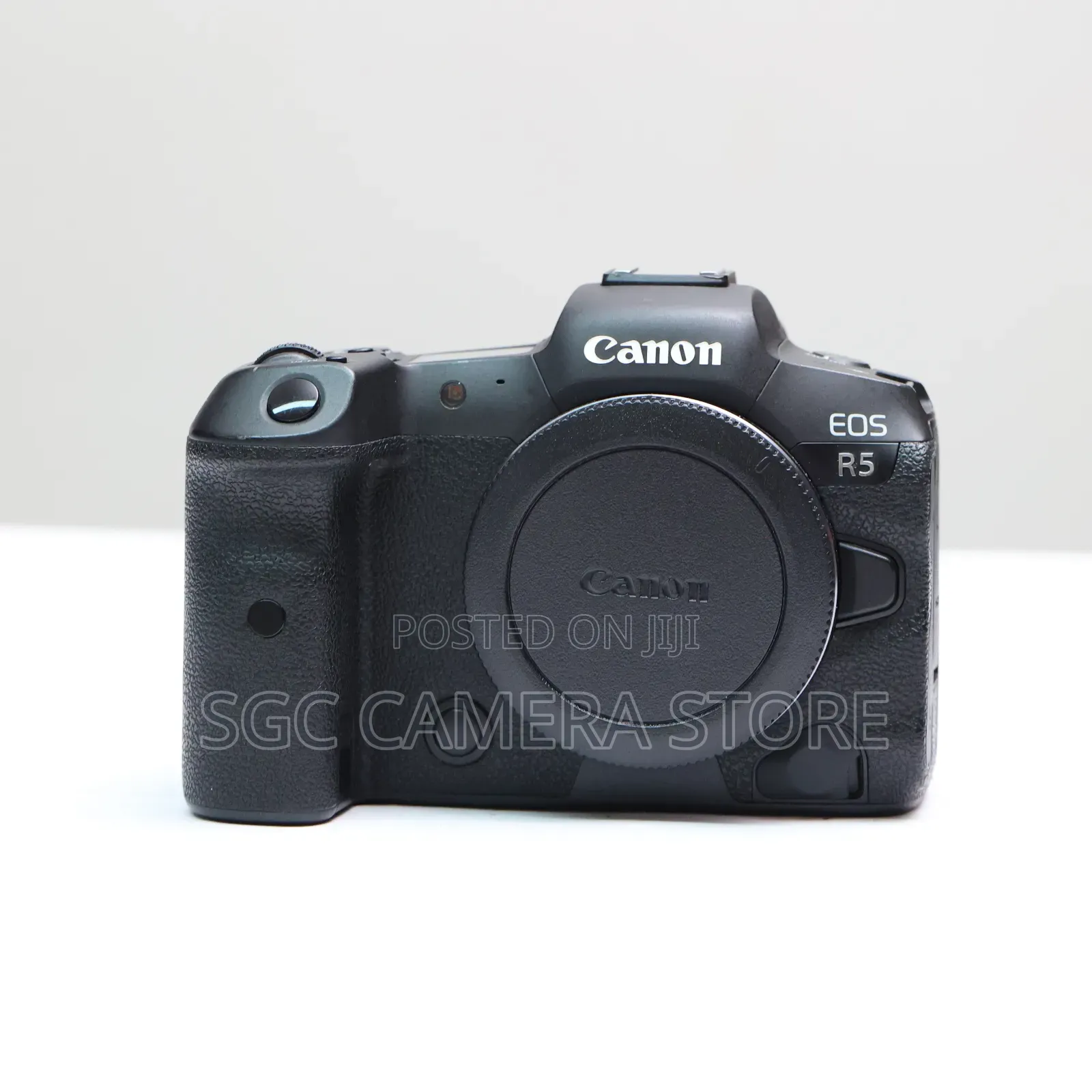 Canon Eos R5 (Combo Package ) 8months Warranty Included