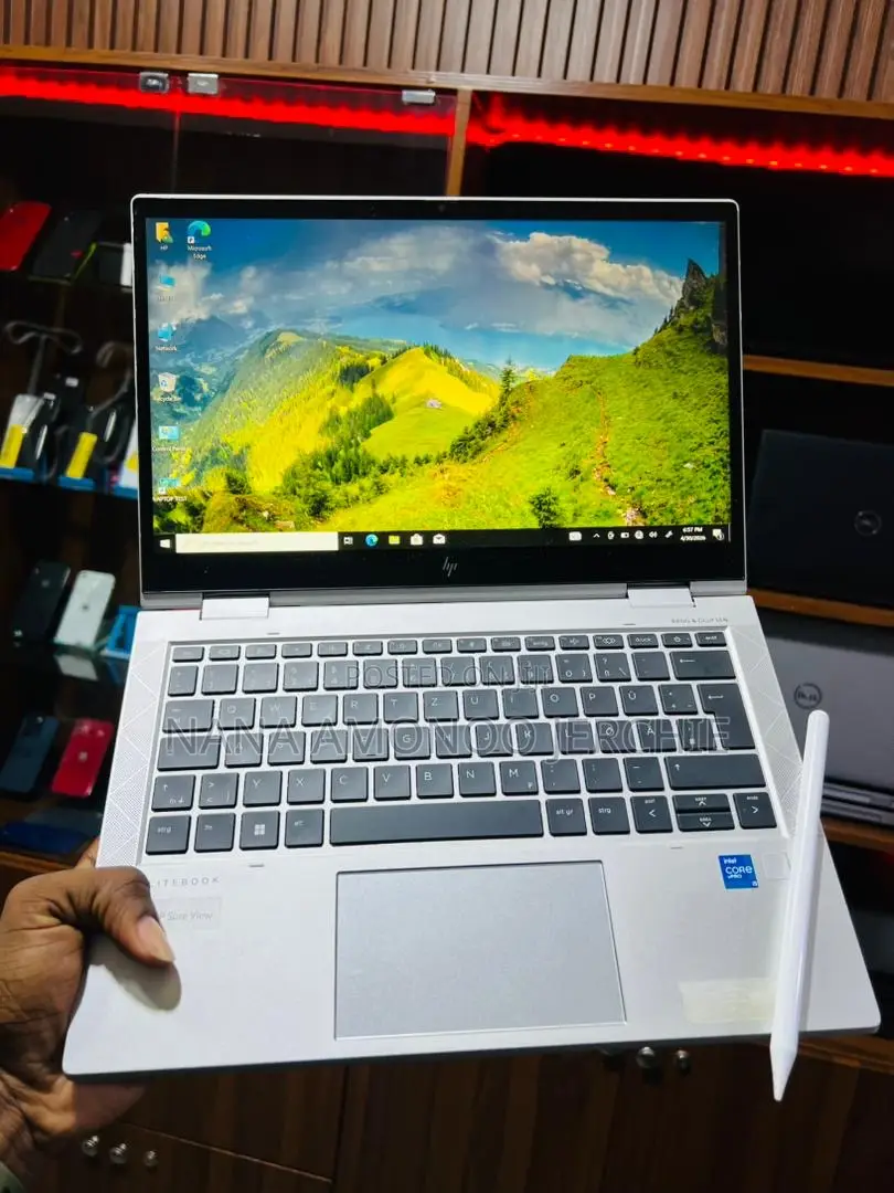 Laptop HP EliteBook 830 G8 16GB Intel Core i5 SSD 512GB