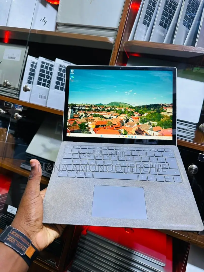 Laptop Microsoft Surface Laptop 2 8GB Intel Core i5 SSD 256GB