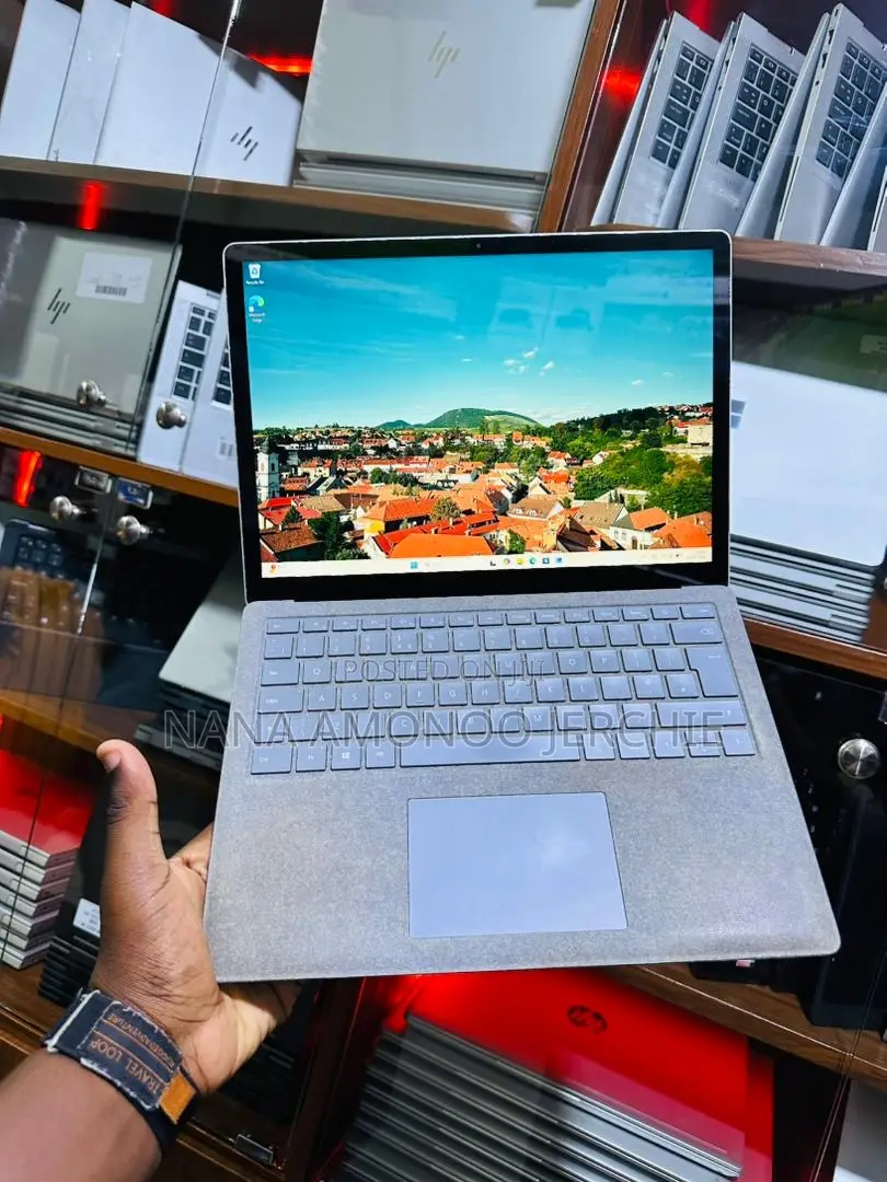 Laptop Microsoft Surface Laptop 2 8GB Intel Core i5 SSD 256GB
