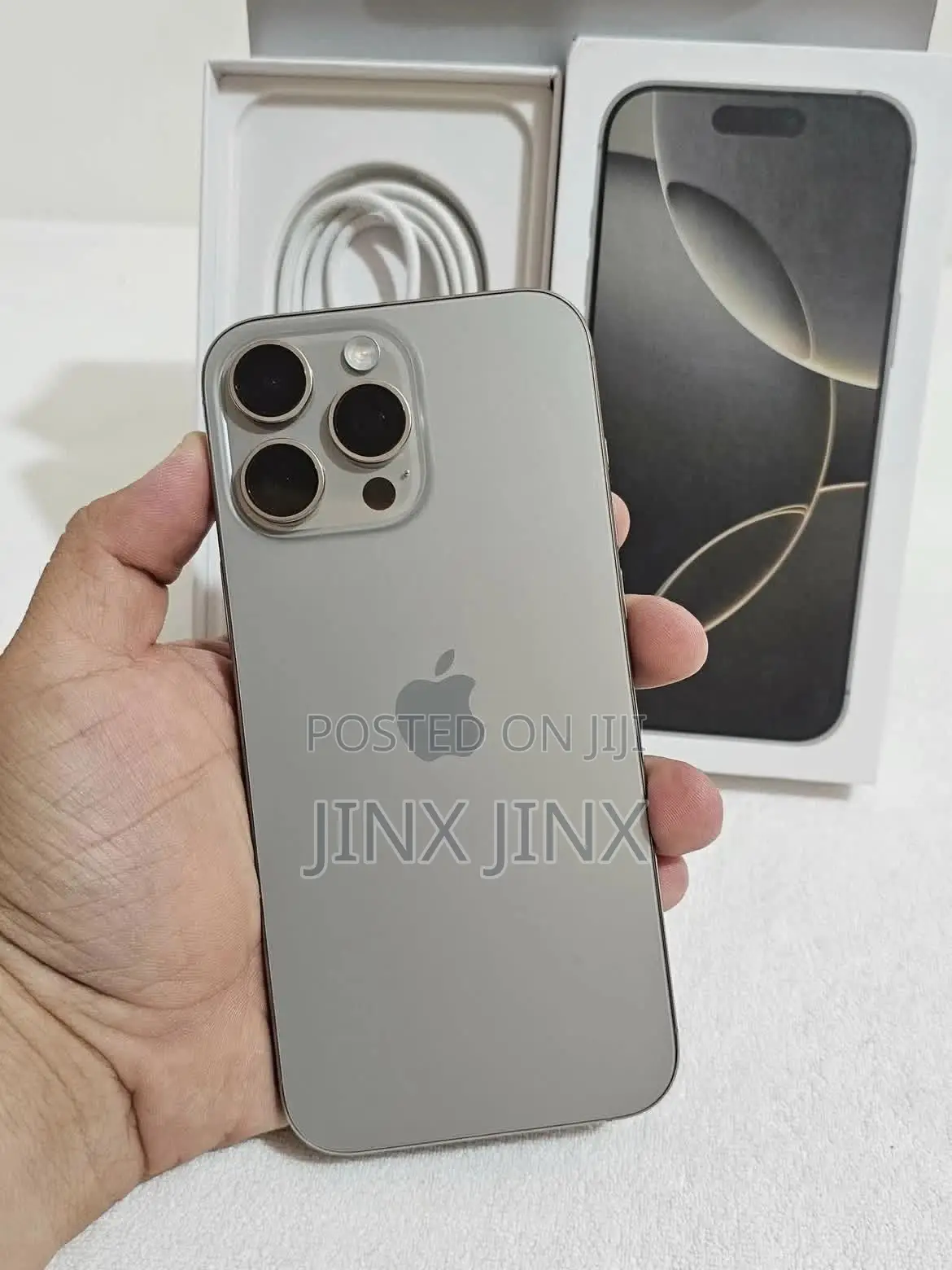 Apple iPhone 16 Pro Max 256 GB Silver