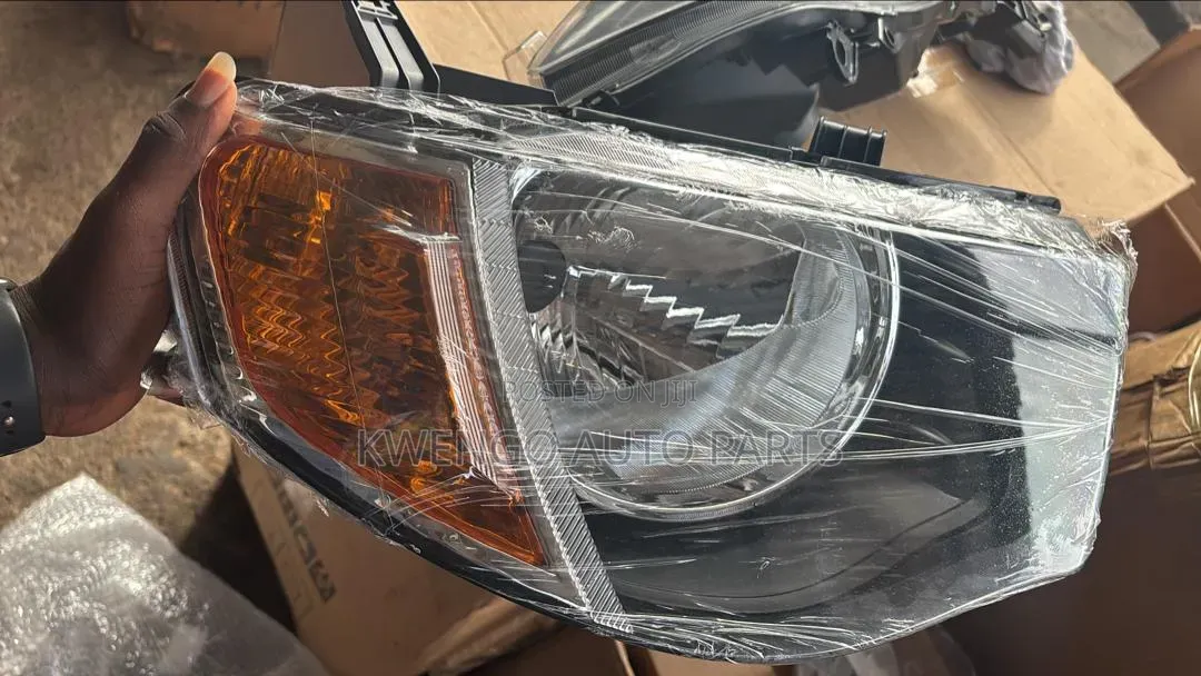 L200 Headlight