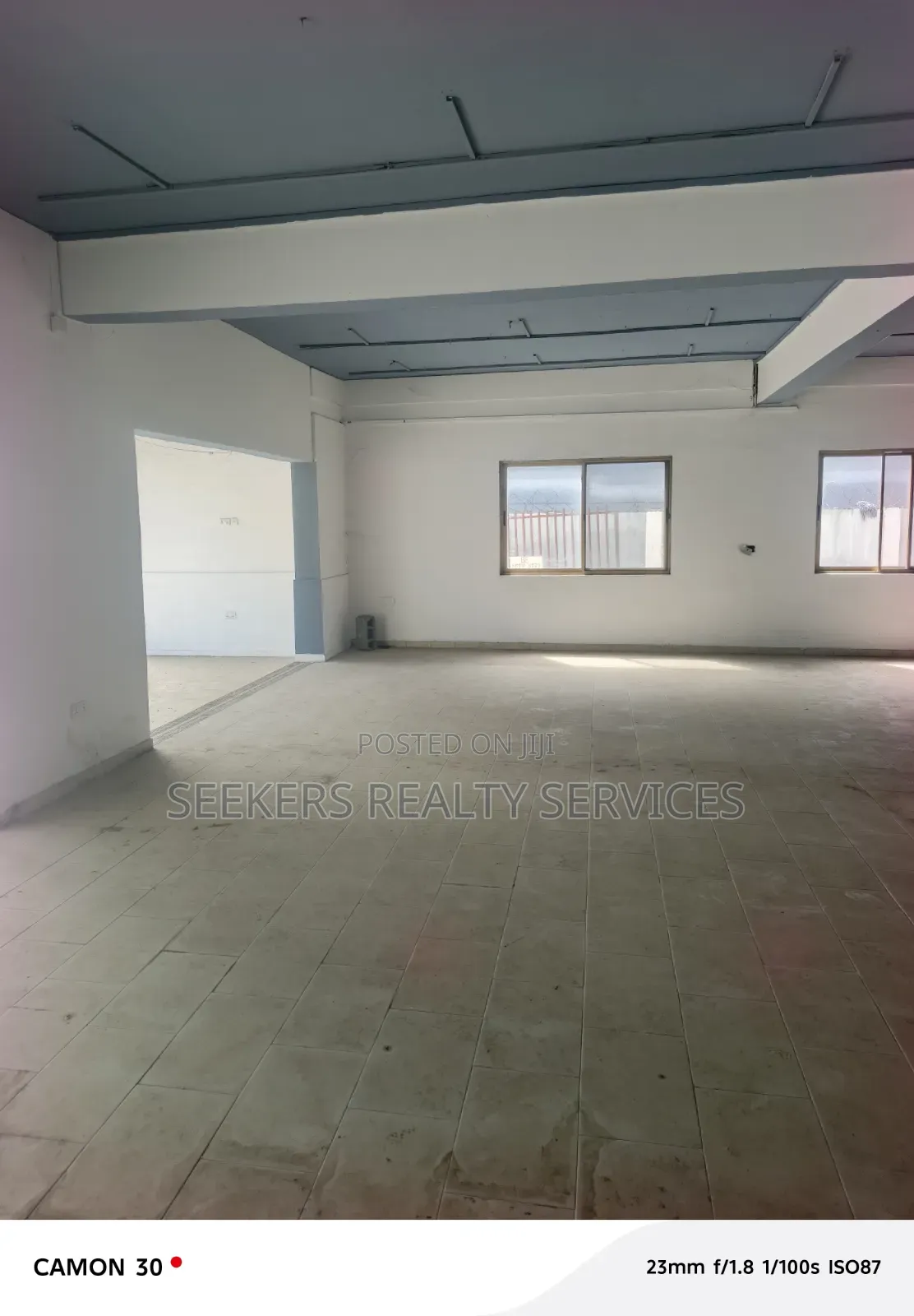 Prime Showroom Space for Rent on Osu Oxford Street