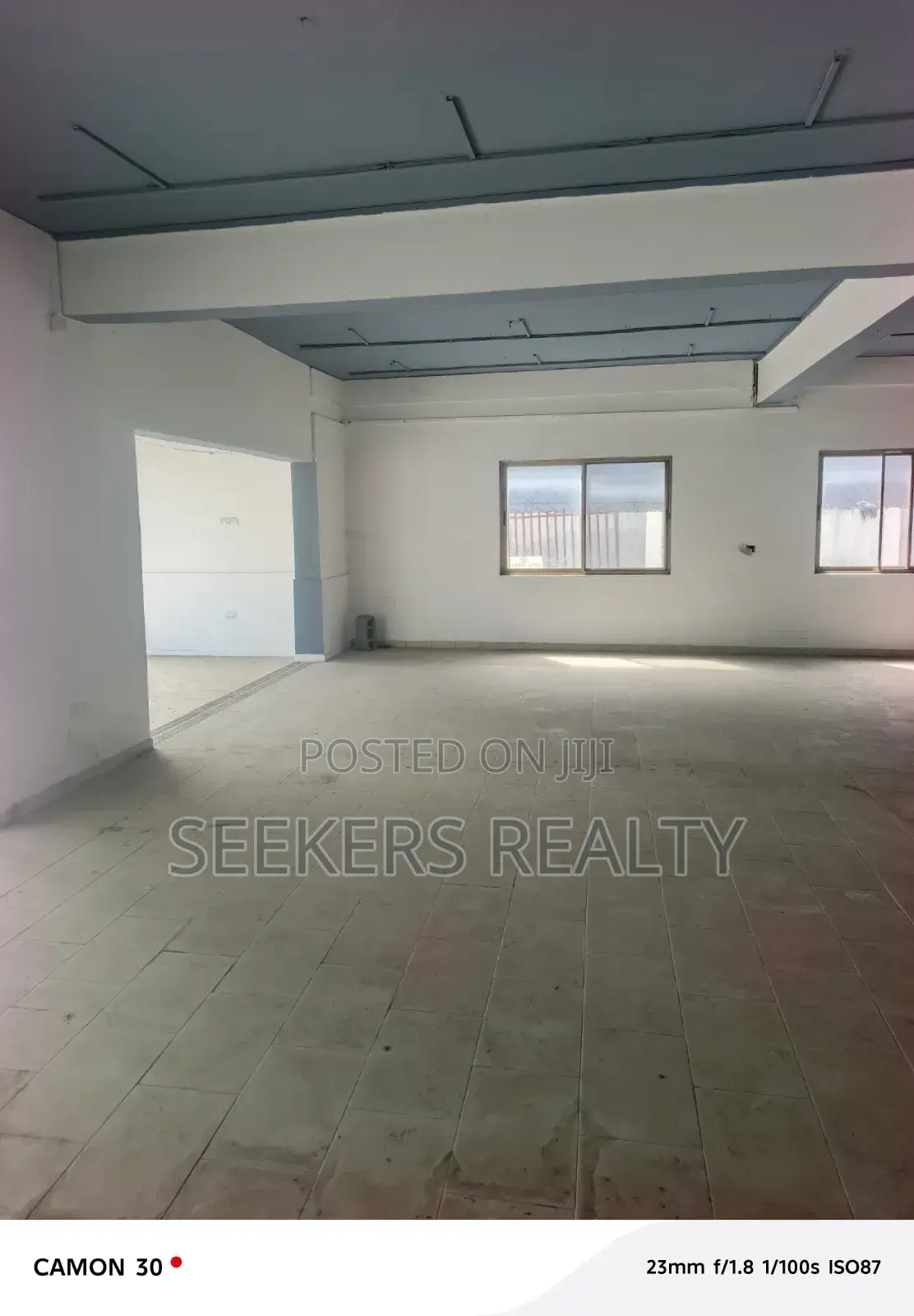 Prime Showroom Space for Rent on Osu Oxford Street