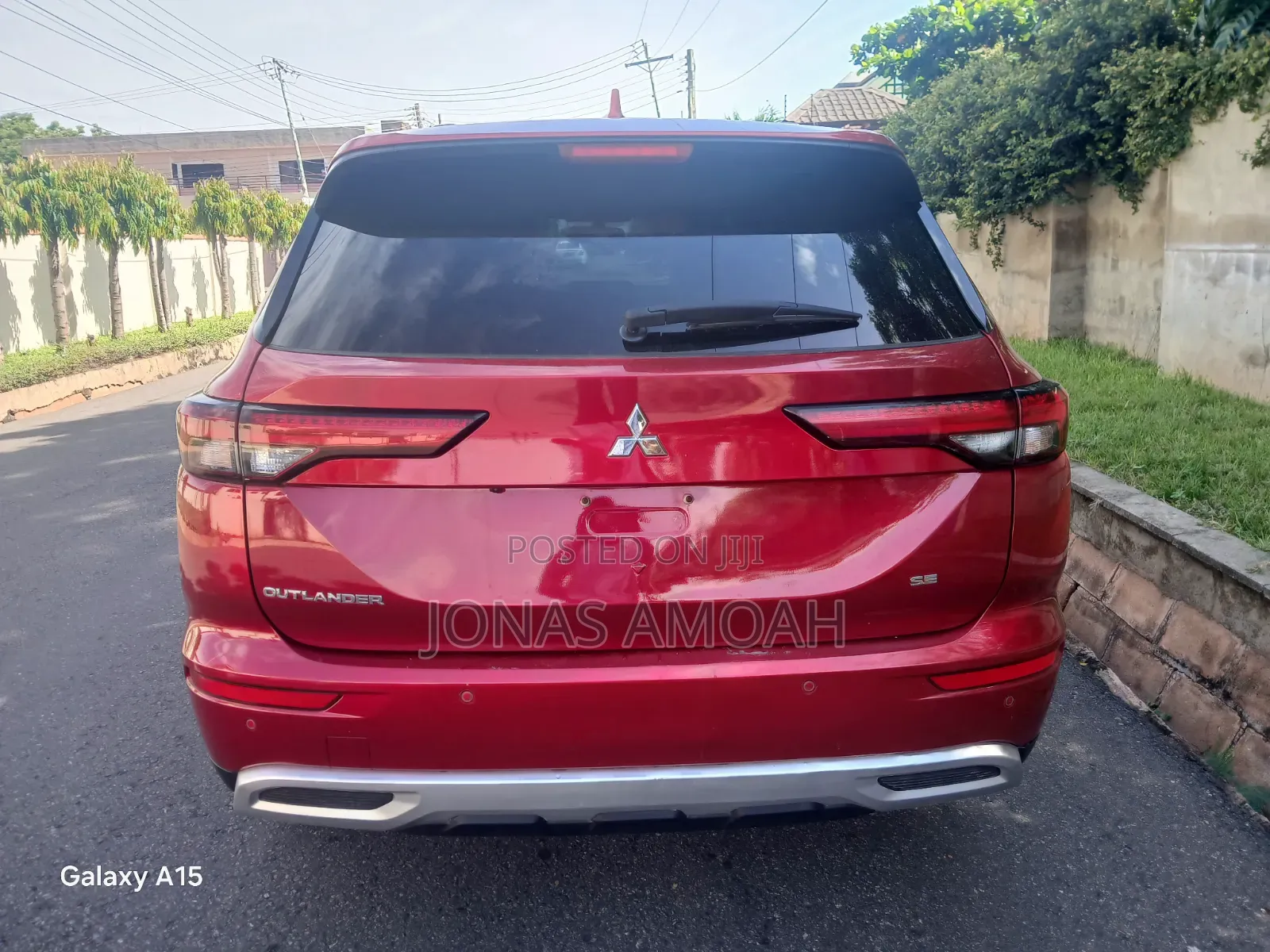 Mitsubishi Outlander SE 2022 Red