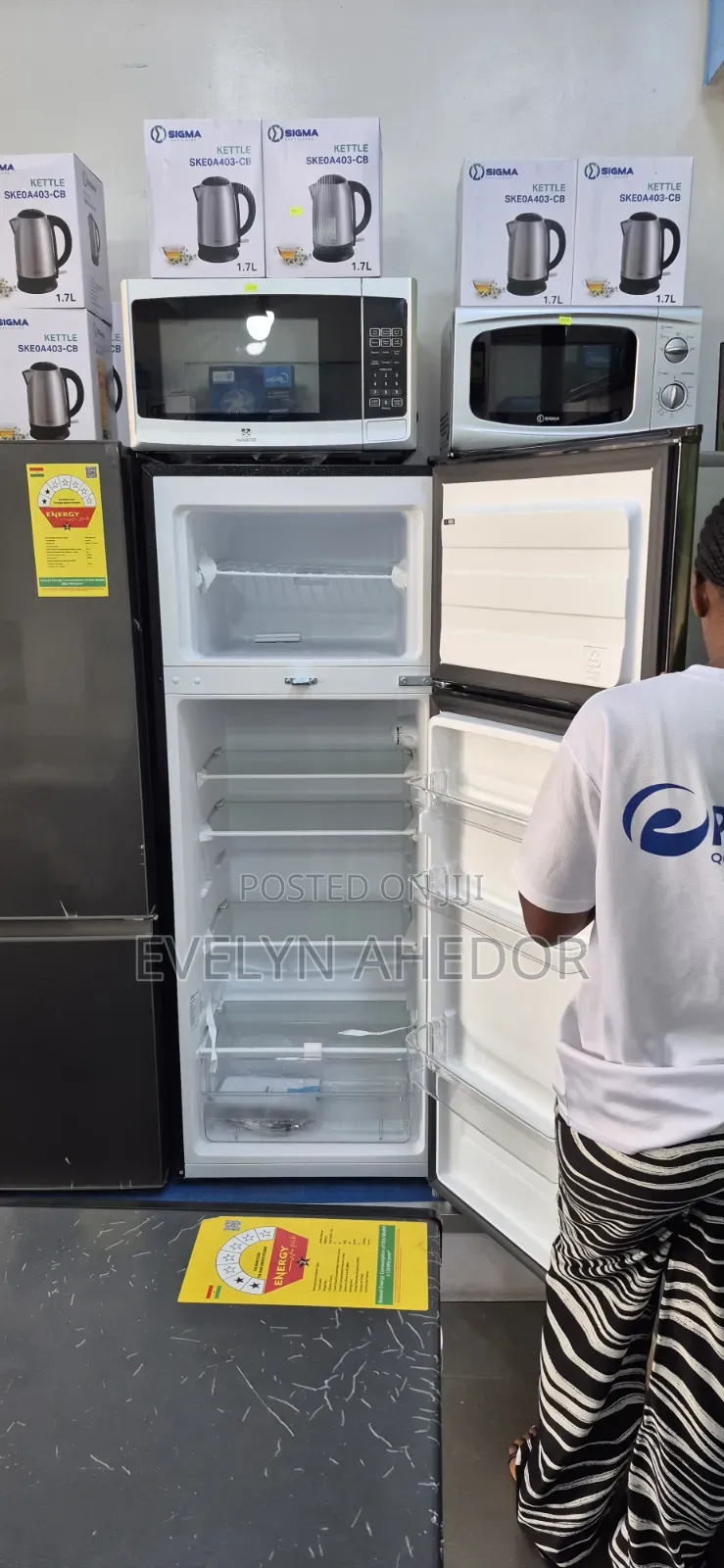 Super Quality Midea Top Freezer 204littes Black Colour for Sale