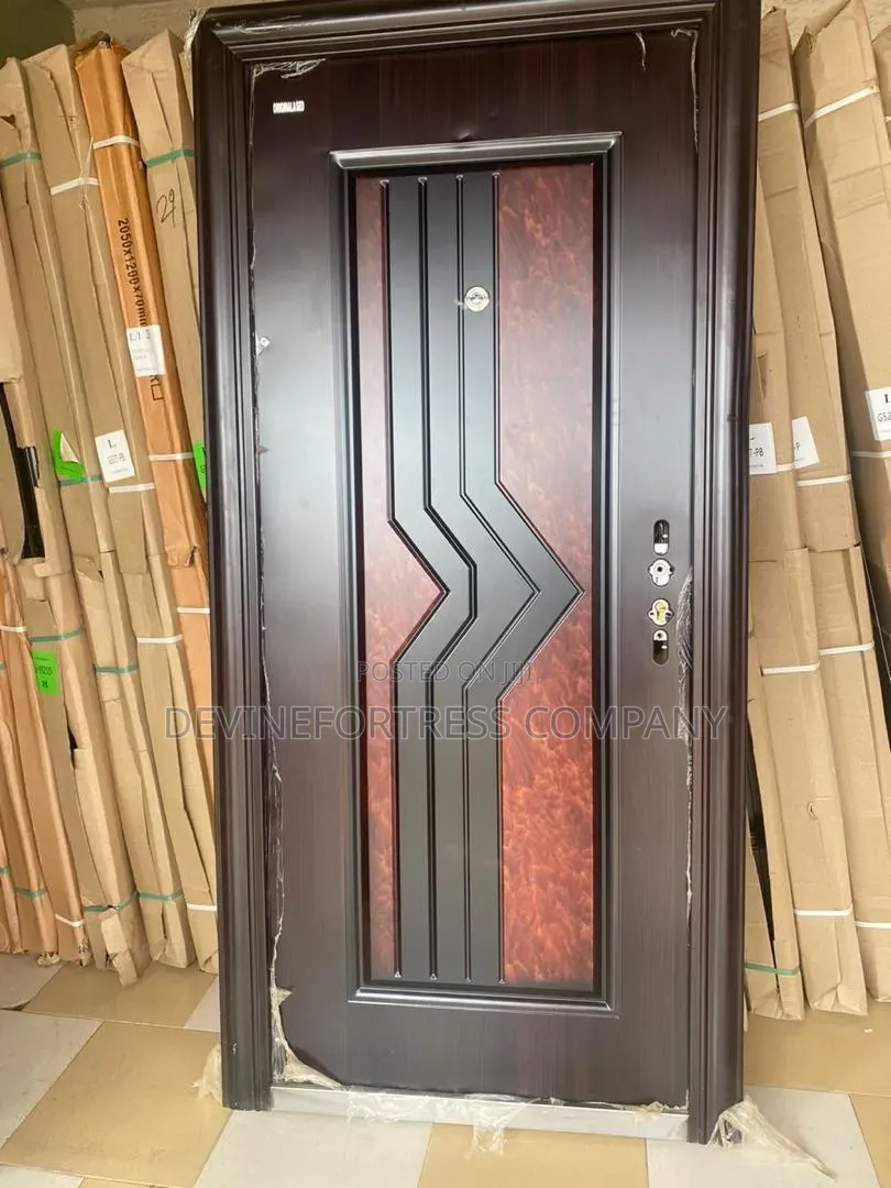 High Quality Smooth Door for All Buildings Single