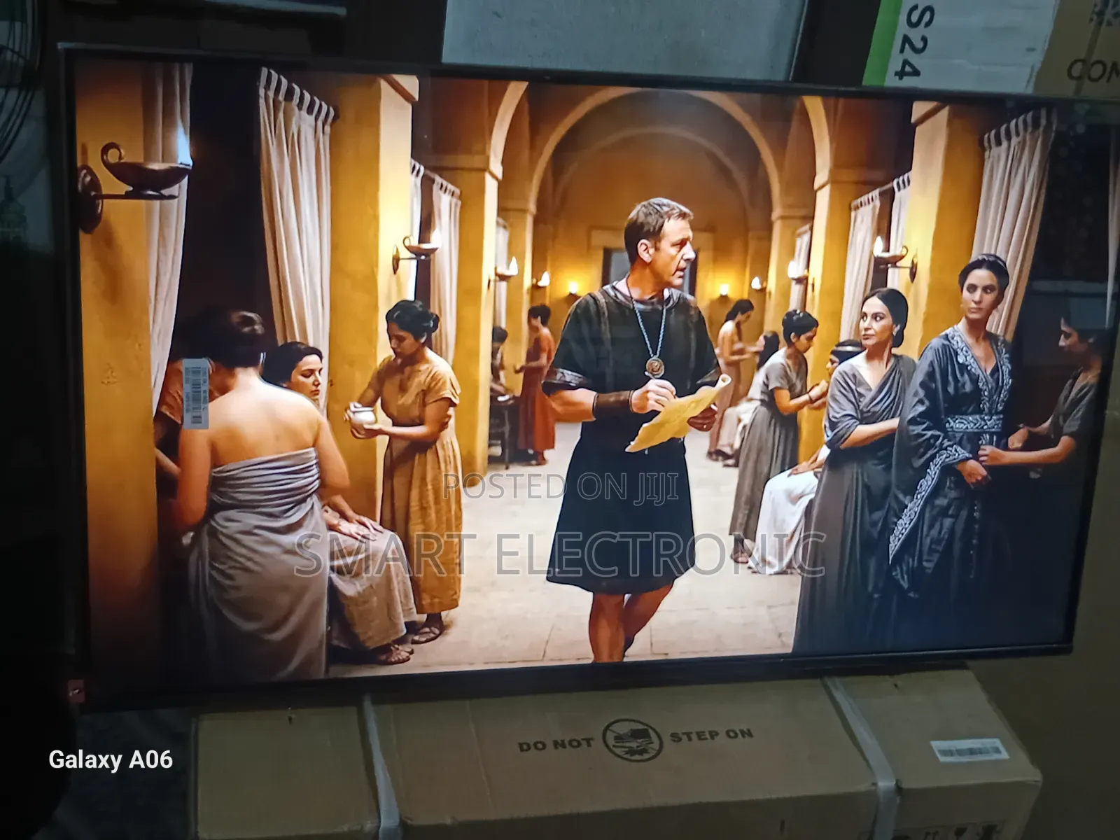 Samsung 43” Led Television With Stunning Colors