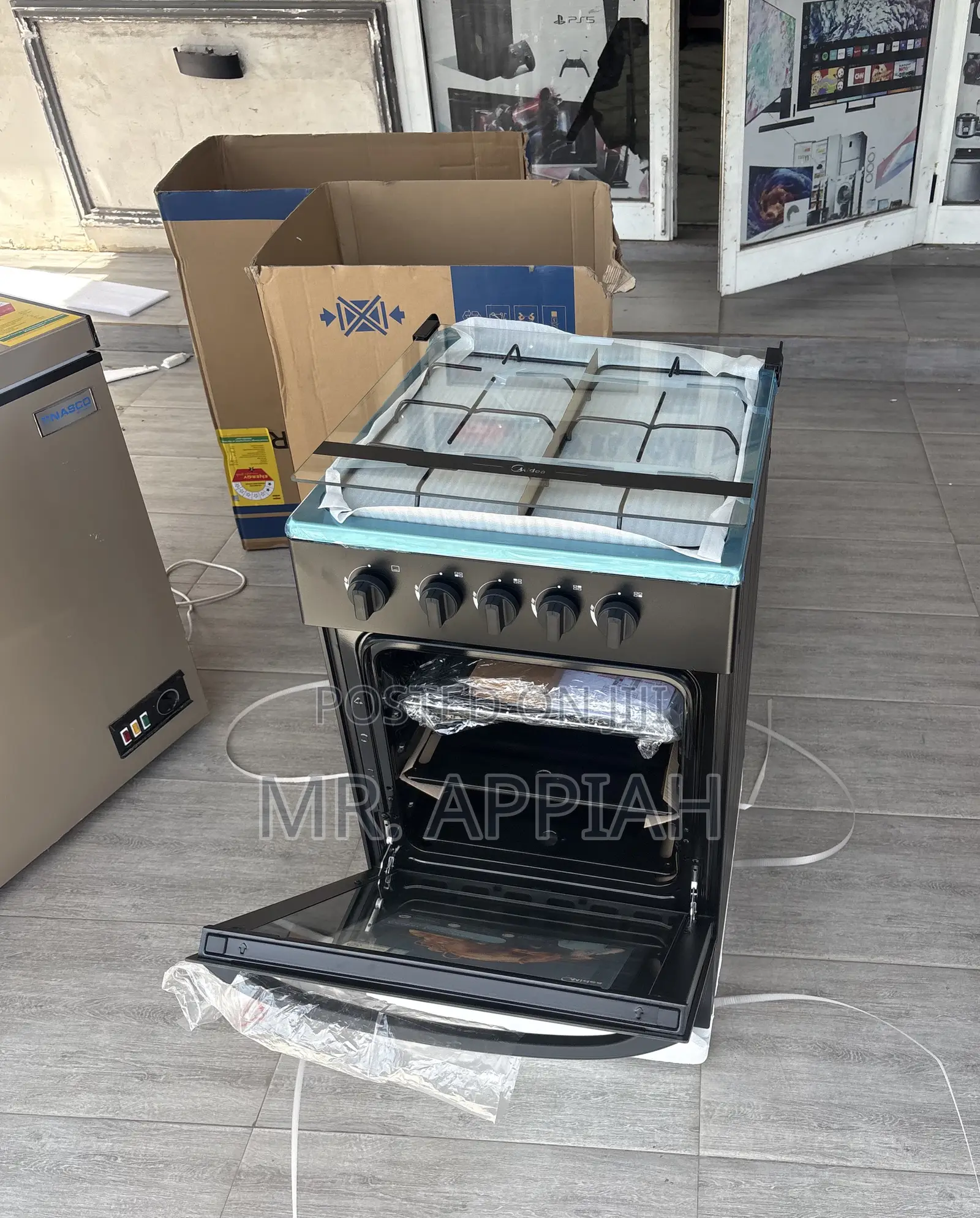 Lovely Design Midea 4 Gas Burner With Grill(Glass Lid).