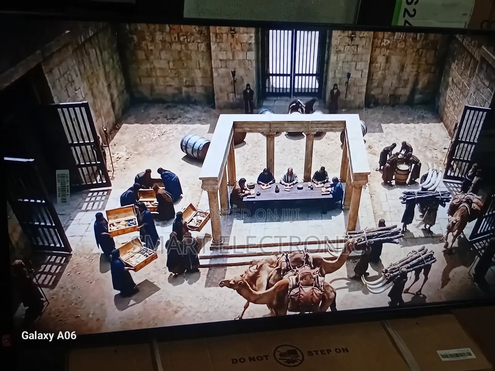Samsung 43” Slim Bezel Smart Television