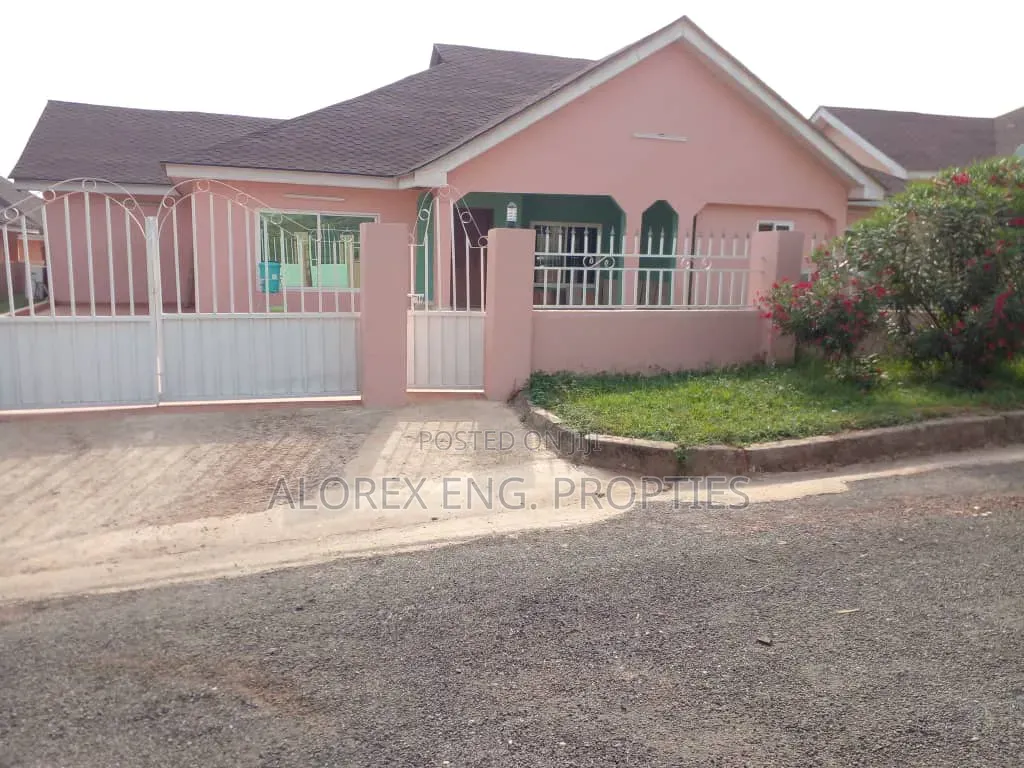 3bdrm House in Adenta, Malejor for rent