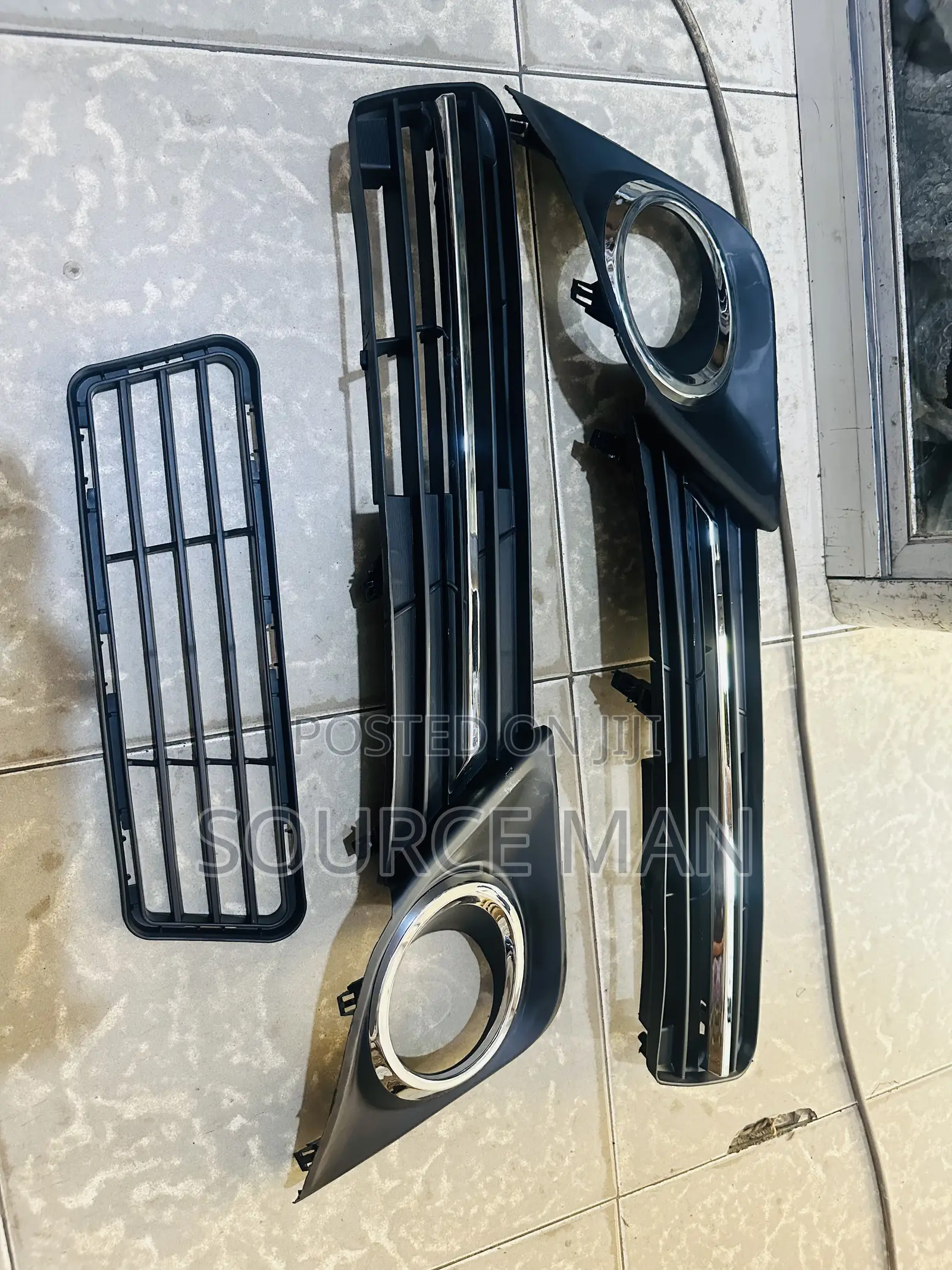 Camry Spider Sports Foglight Cover