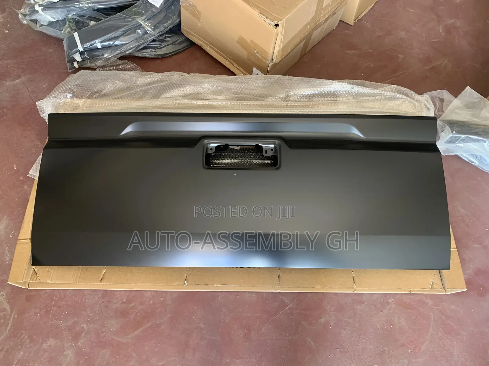Toyota Tacoma 2023,2024,2025,2026 Tail Gate/ Boot