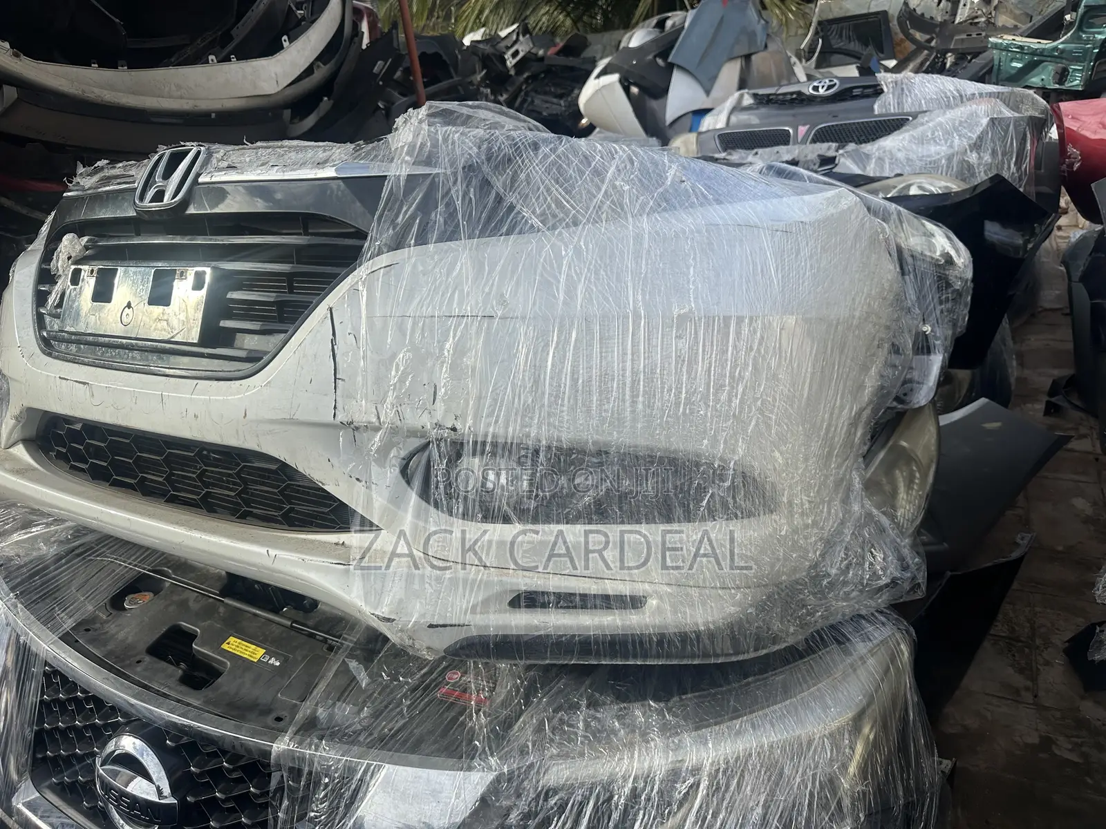 Honda HRV 2018 Front Cut Available