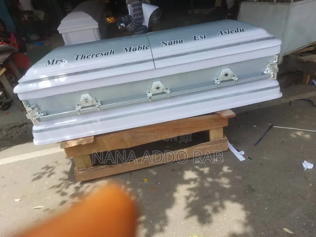 White Casket. For Sale Durable Finishing