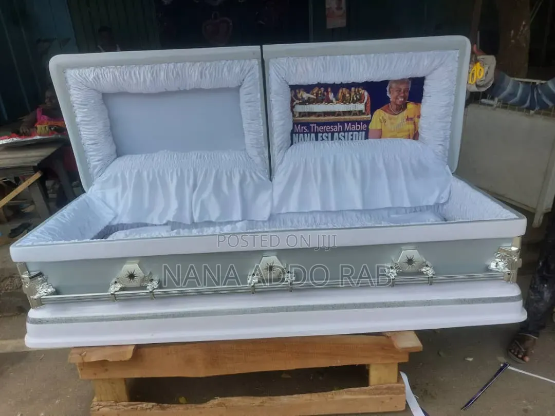 White Casket. For Sale Durable Finishing