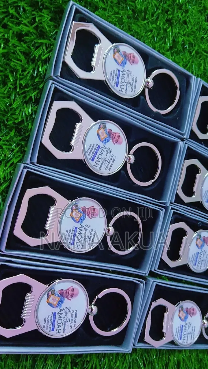 Customised Metal Keyholder (Doming) as Souvenir