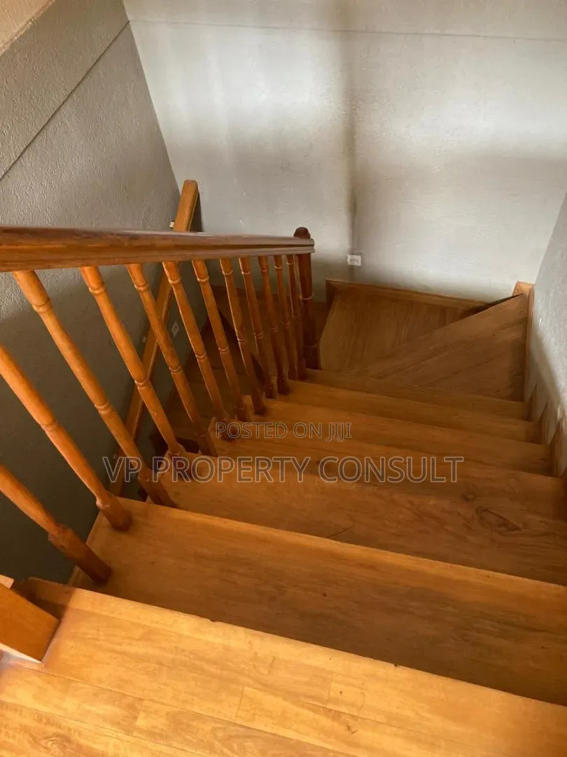 Furnished 5bdrm House in Ga South Municipal for sale