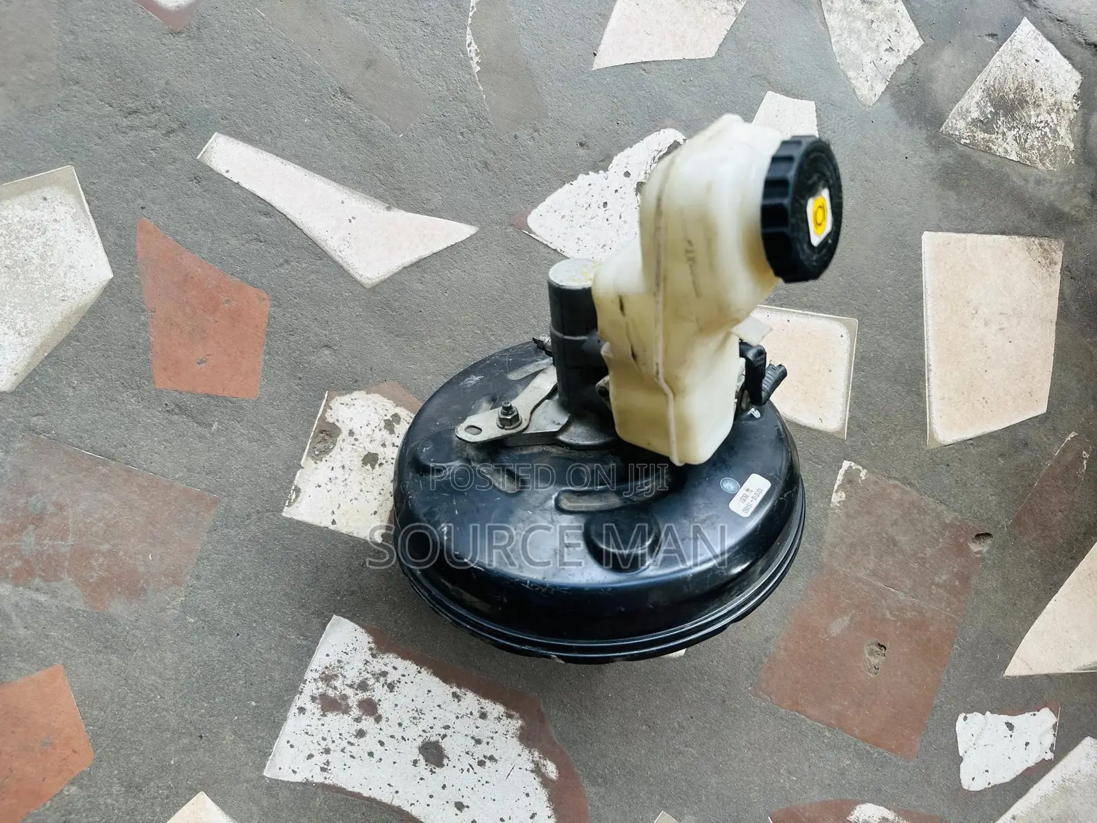 Corolla 2012 -2020 Brake Pot Complete