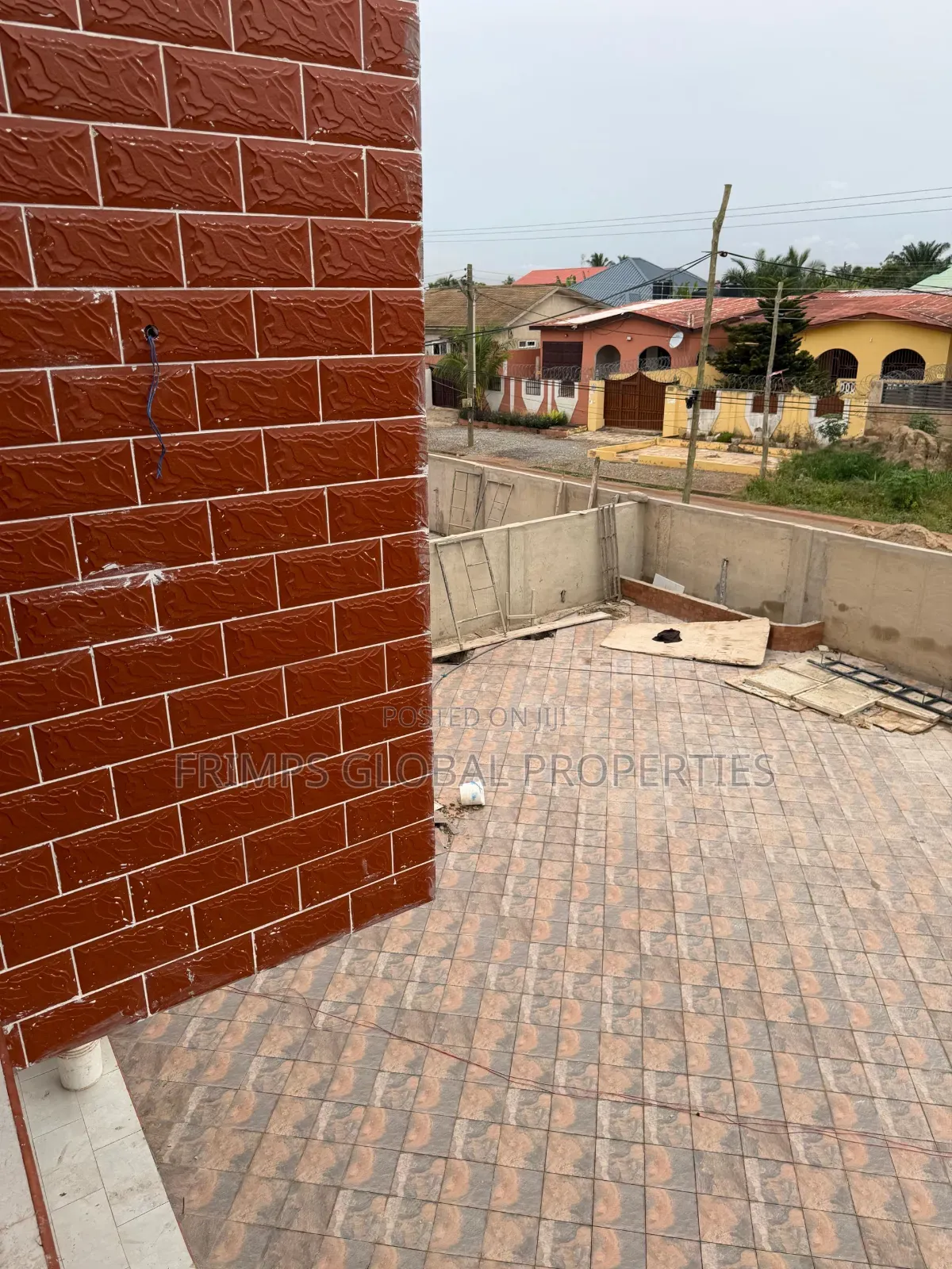 5bdrm House in Accra Metropolitan for sale