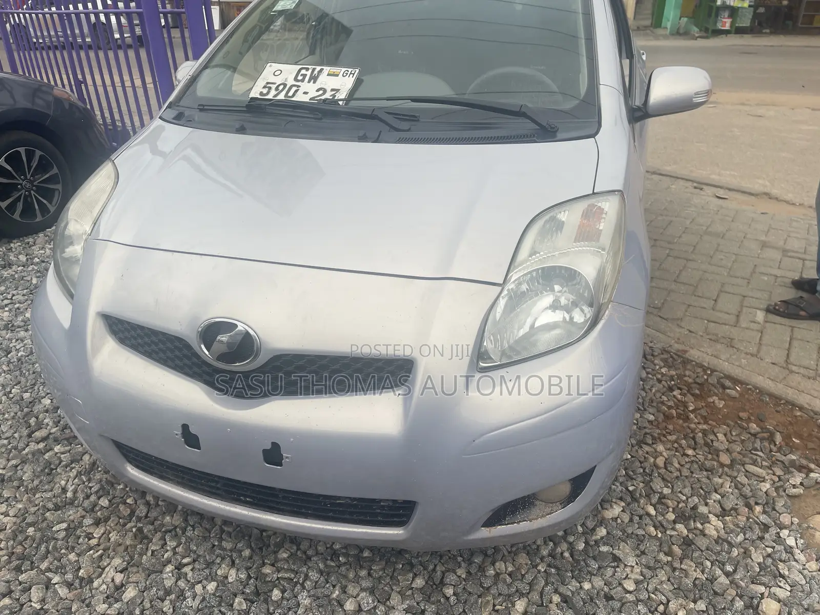 Toyota Vitz 2010 Black