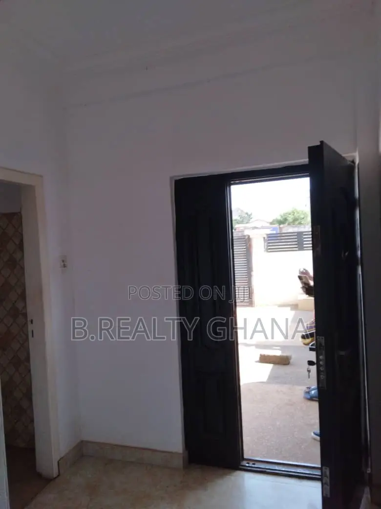 1bdrm House in Spintex for rent