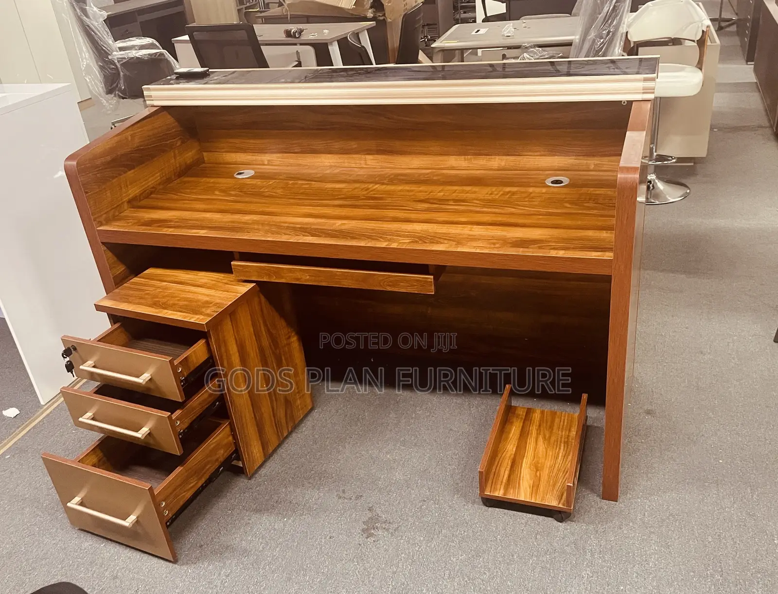 Modern Front Desk (36-206)