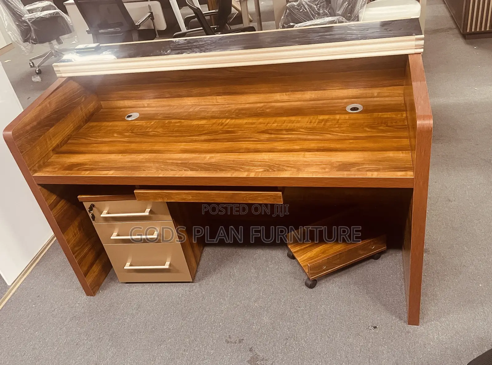 Modern Front Desk (36-206)