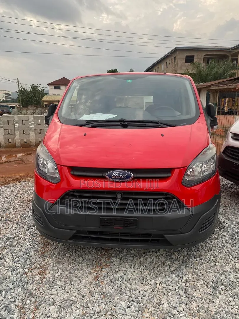 Ford Transit 2015 Red