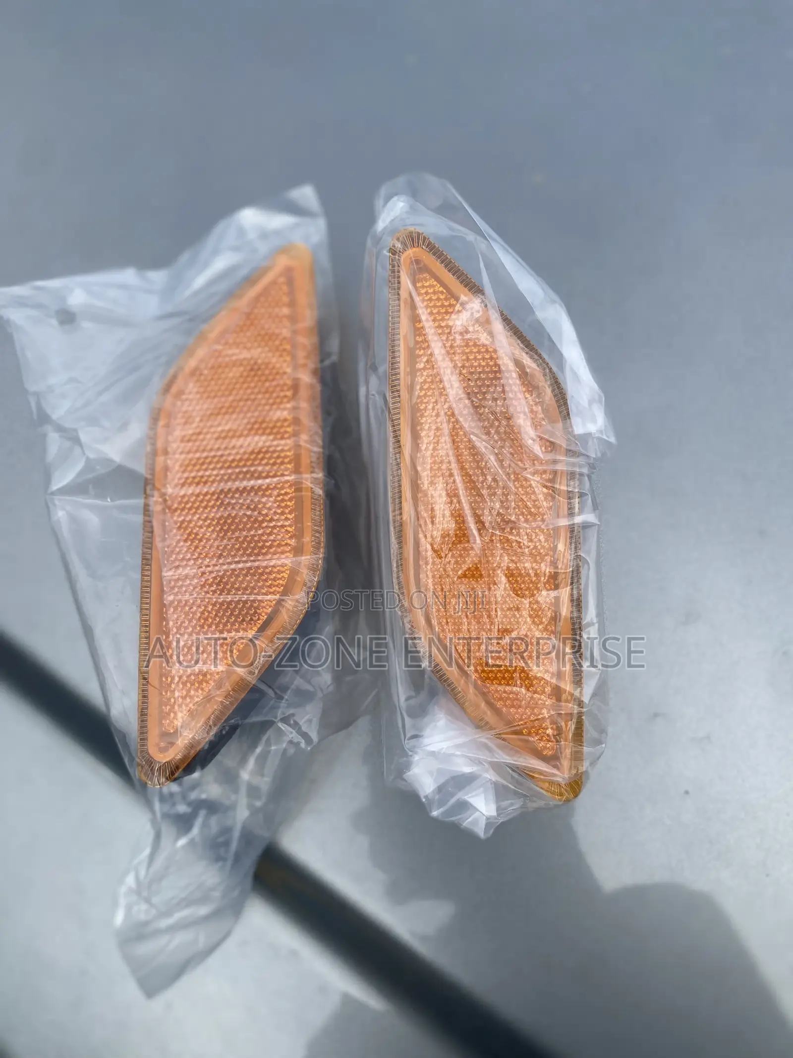 Mercedes Benz C300 Fender Light/Side Light Pair