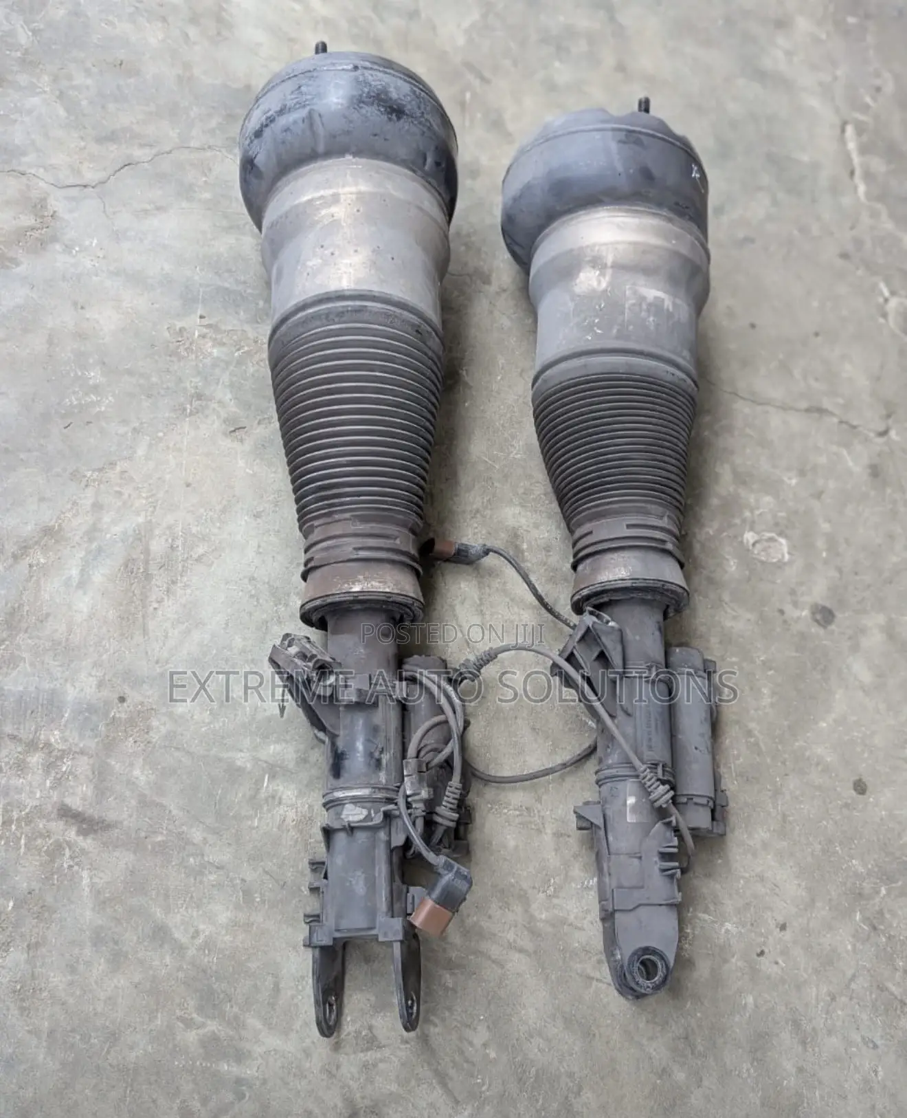 Mercedes Benz S550 Front Shocks